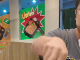 ผัดโบกึม หมูหมักซอสเกาหลีเข้มข้น ที่ BAR B Q PLAZA