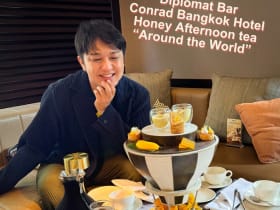 Diplomat Bar เซ็ตน้ำผึ้ง Afternoon Tea ใหม่