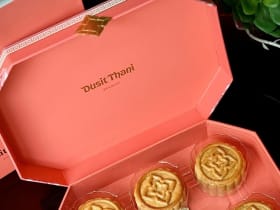 ขนมไหว้พระจันทร์ Dusit Thani Heritage Bloom Collection