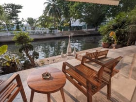 JEDI Café & Bar ร้านกาแฟน่ารักแถวภูเขาทอง