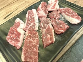 Kobe Nii Yakiniku อุดมสุข เนื้อออสคารุบินุ่มฉ่ำมัน