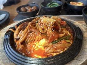 Shinla Korean Restaurant ชุดอาหารกลางวันปังสุด