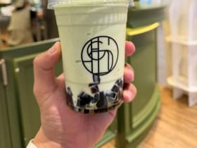 น้ำเต้าหู้สเลอร์ปี้ ใส่เฉาก๊วย ร้านชงดี