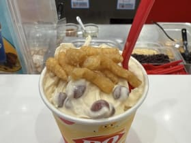 DQ Blizzard น้ำเต้าหู้ปาท่องโก๋กรอบ