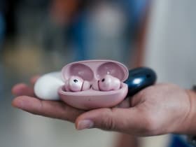HUAWEI FreeBuds Neo Hits Thailand at 2,999 Baht: Egg-Shaped Case, 30 dB Average ANC and LDAC