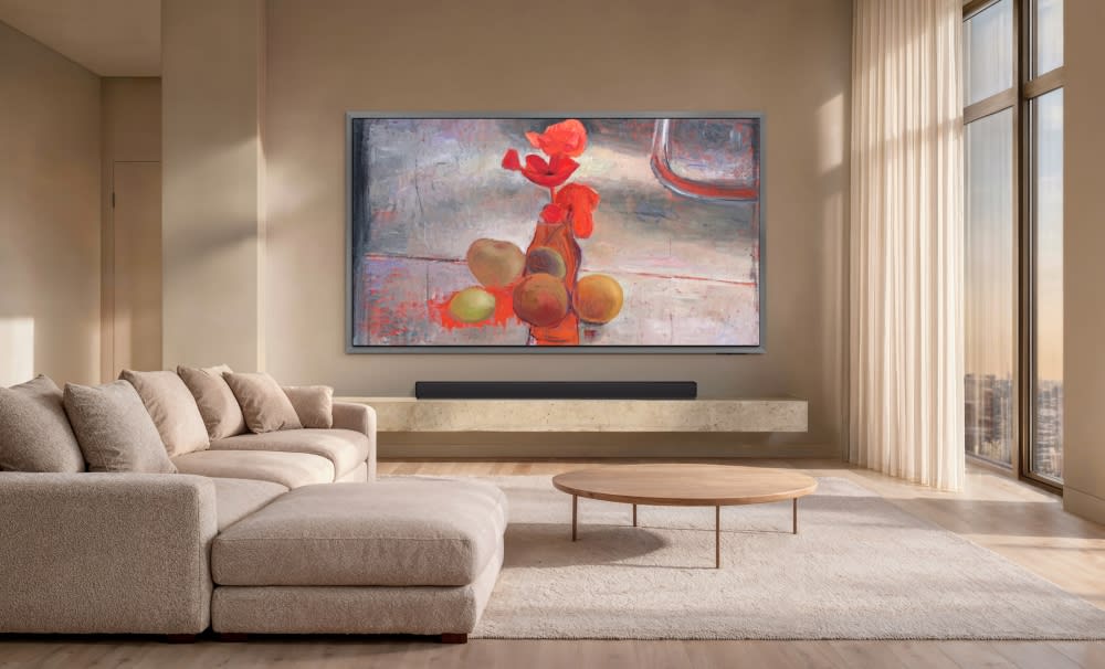 ในฐานะ Official Art TV ของ Art Basel ซัมซุงเพิ่ม 19 ผลงานจากแกลเลอรีที่ร่วม Art Basel Paris 2026 เข้าไปในคอลเลกชัน Art Basel บน Samsung Art Store เริ่ม 20 ต.ค. 2569 บน Samsung Art TV ในทุกประเทศที่มีบริการ ปล่อยก่อนงานจริงที่ Grand Palais ซึ่งจัดวันที่ 23–25 ต.ค. (Preview Days 21–22 ต.ค.) คนที่ไม่ได้บินไปปารีสก็เลือกงานจากแฟร์มาแขวนบนผนังบ้านได้