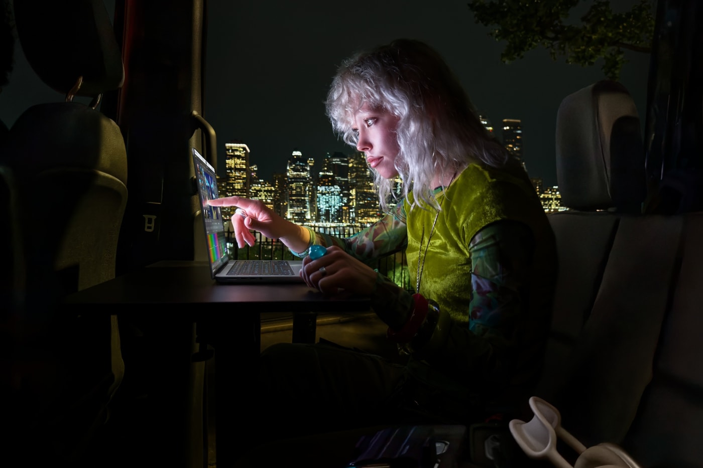The 14-inch weighs 1.38 kg (0.23 kg lighter) and the 16-inch 1.82 kg (0.32 kg lighter). Battery life is up to 24 hours, with 50% in 30 minutes of fast charging. M5 Pro and M5 Max take up to 128GB of unified memory and up to 16TB of storage, and Apple says the M5 Max can run LLMs with hundreds of billions of parameters on-device.