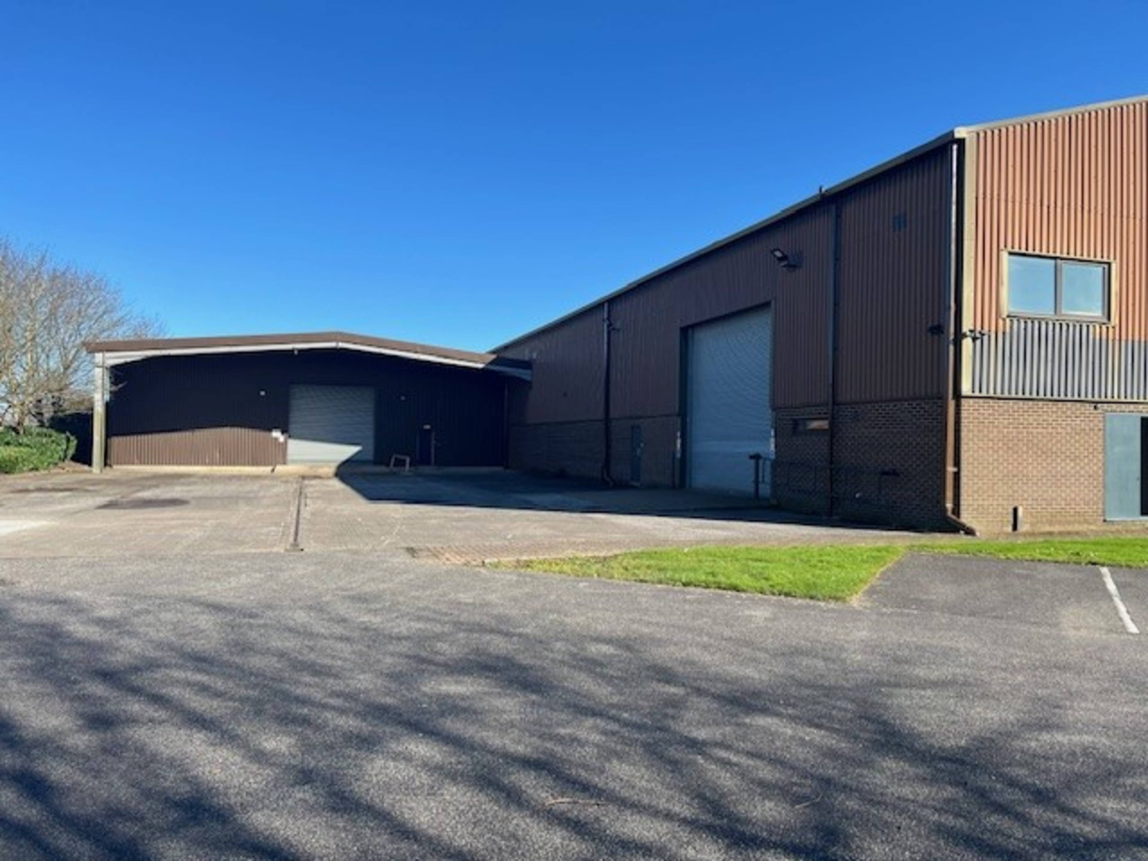 Unit 2, Sidings Road, Low Moor Industrial Estate JLL Properties UK