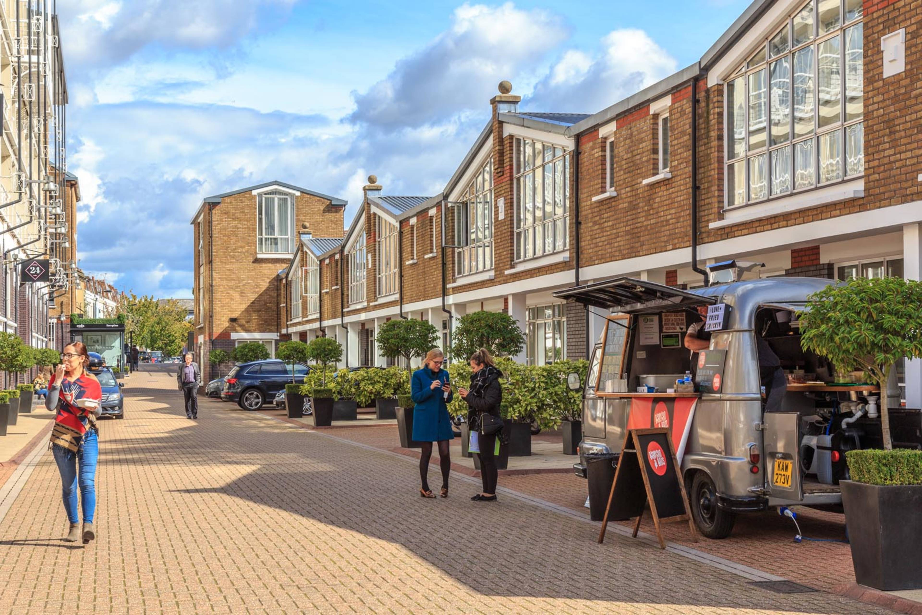 Fulham, 189 Munster Road JLL Properties UK