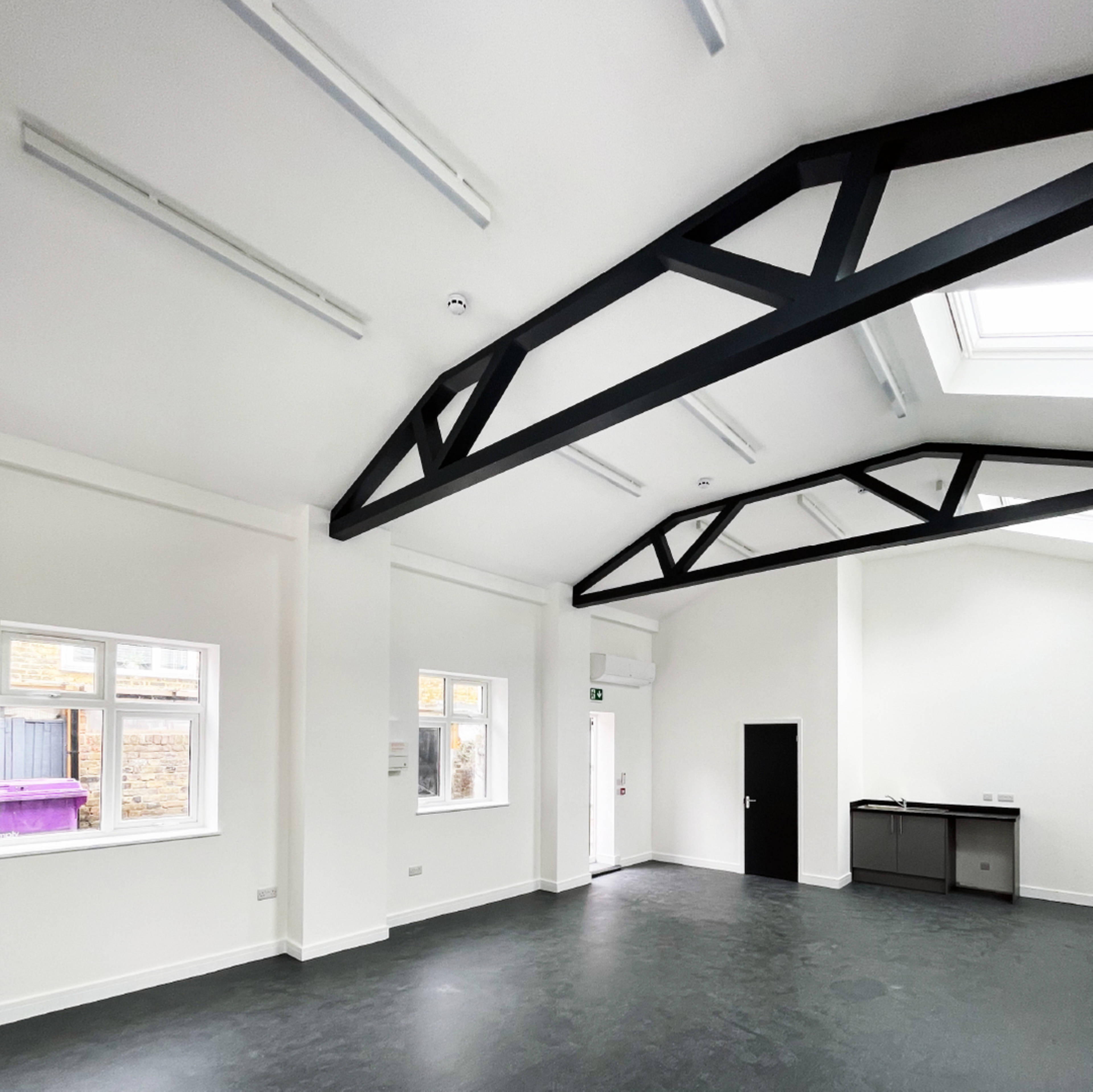 Weybridge, Investment House JLL Properties UK