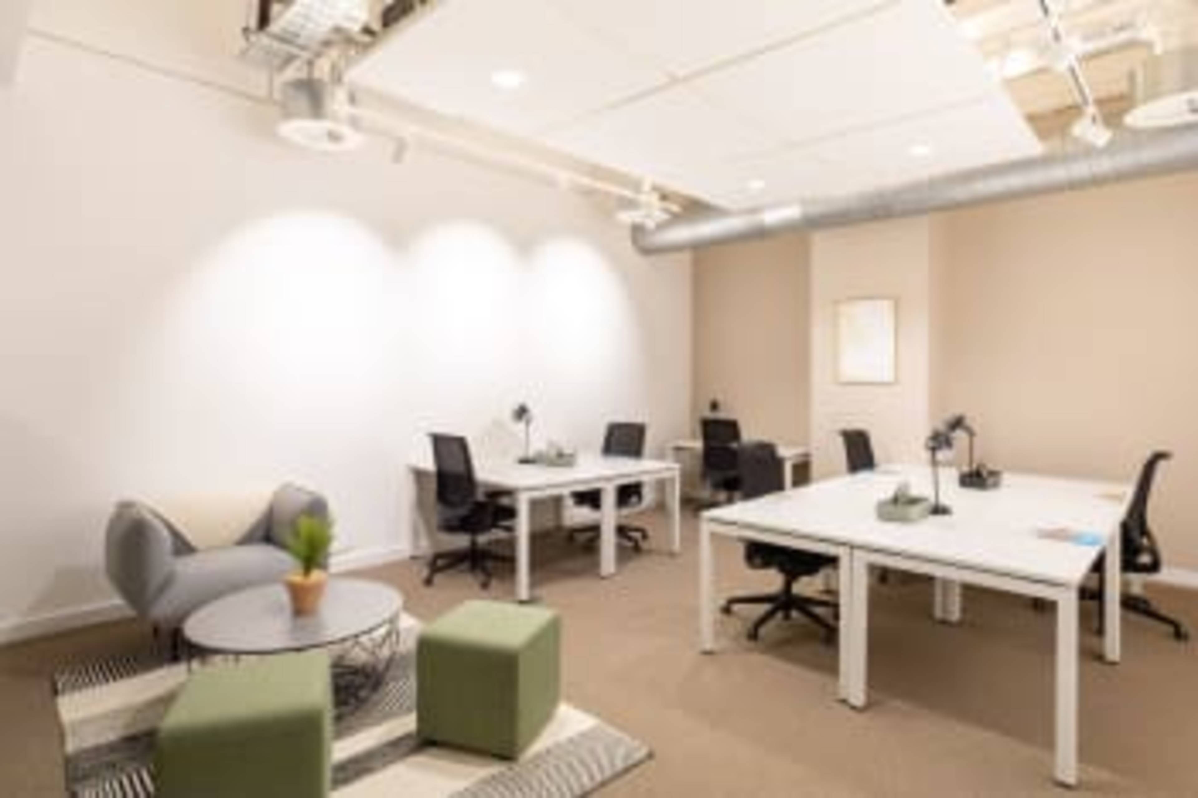 The Mailbox, Commercial Street JLL Properties UK