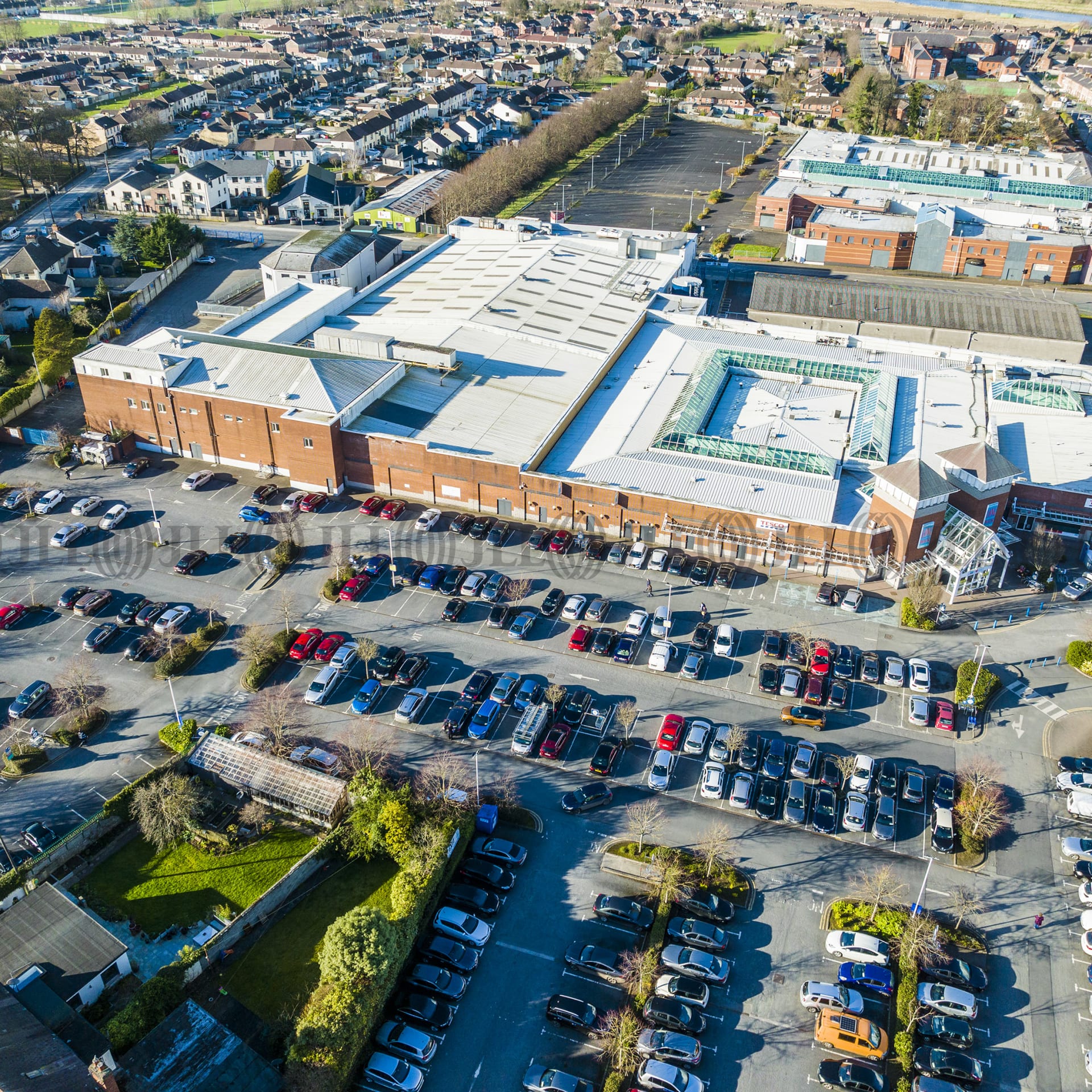 Long Walk Shopping Centre