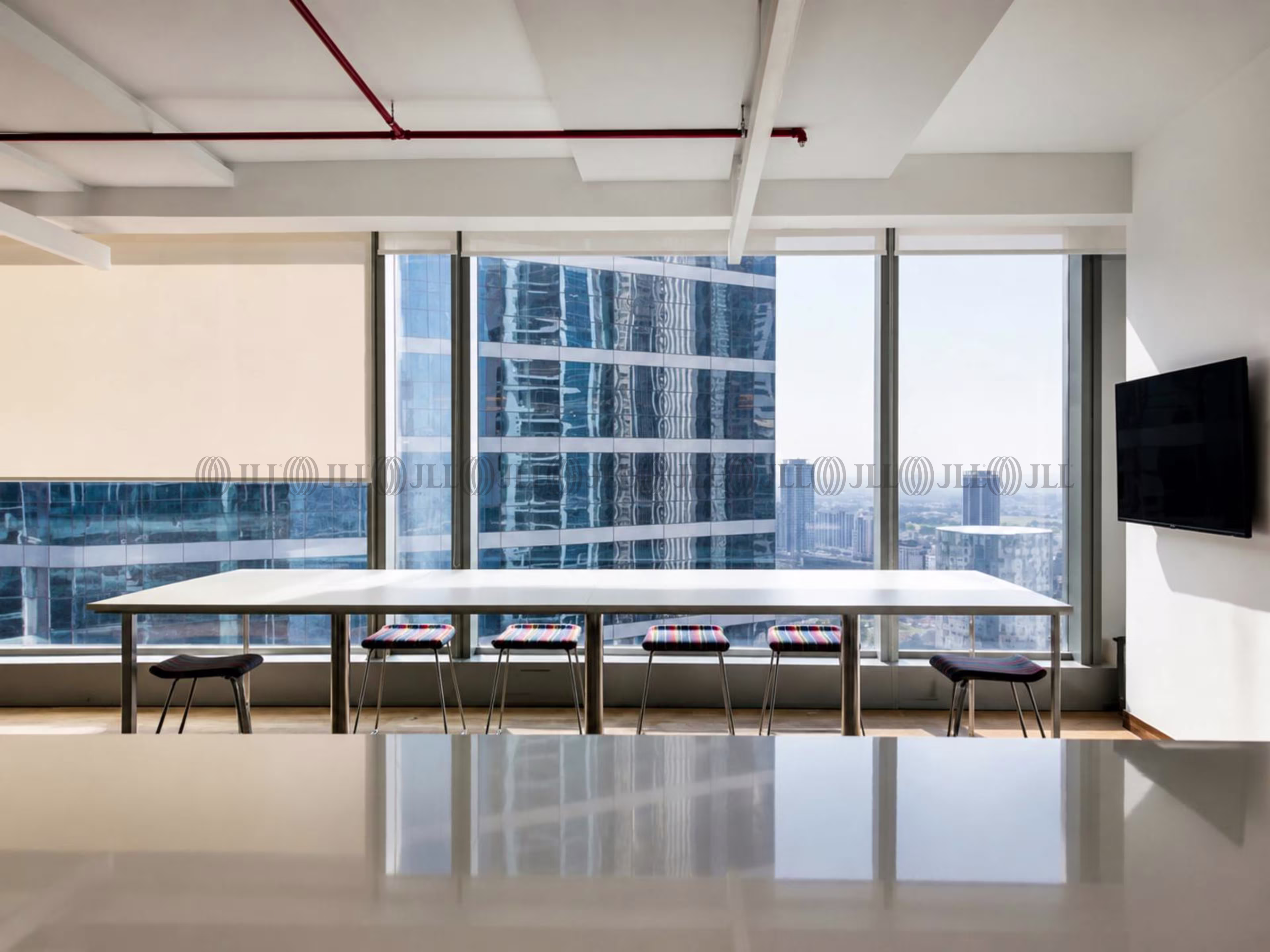 Media One Tower