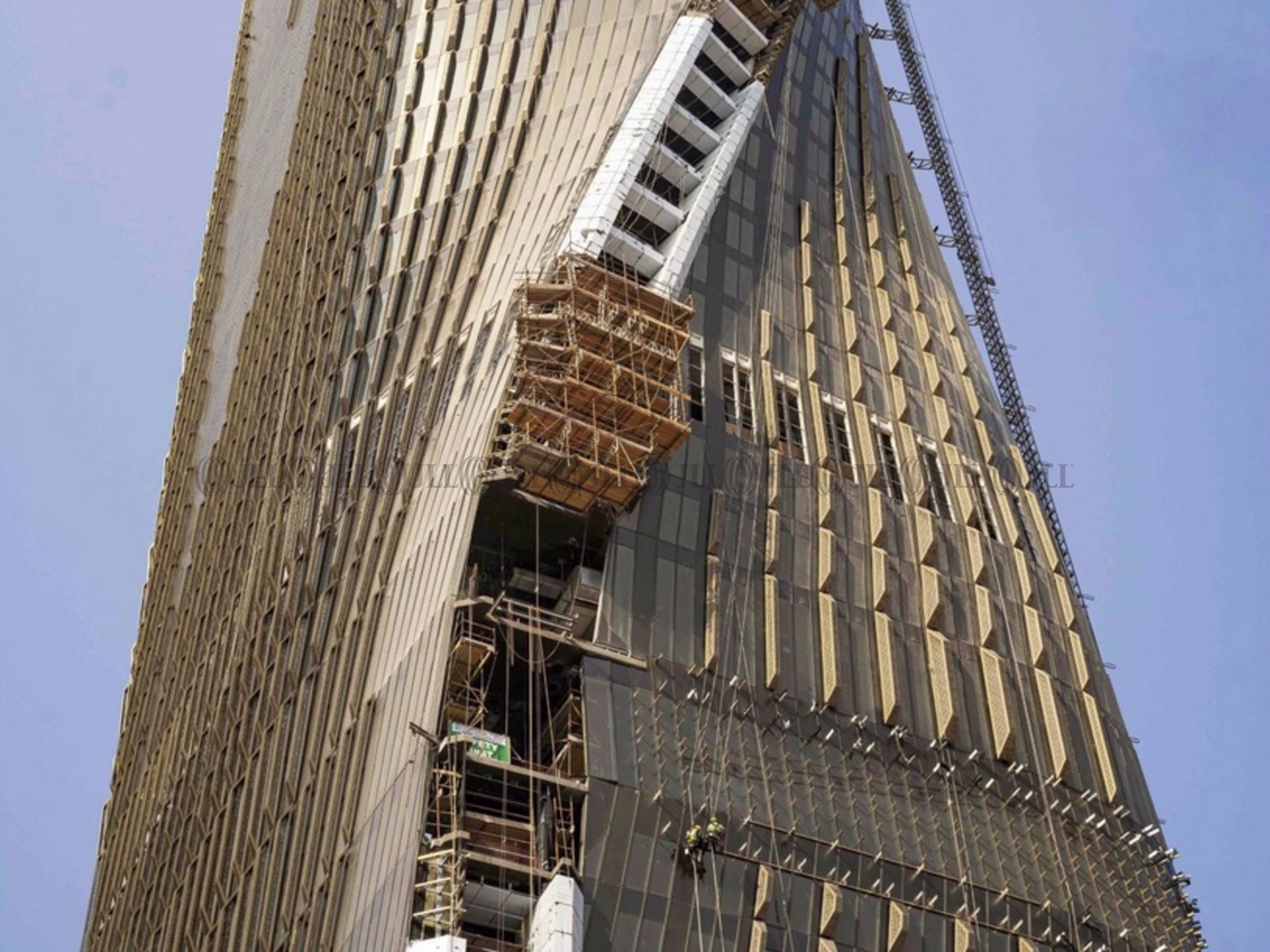 Wasl Tower, Grade A Offices