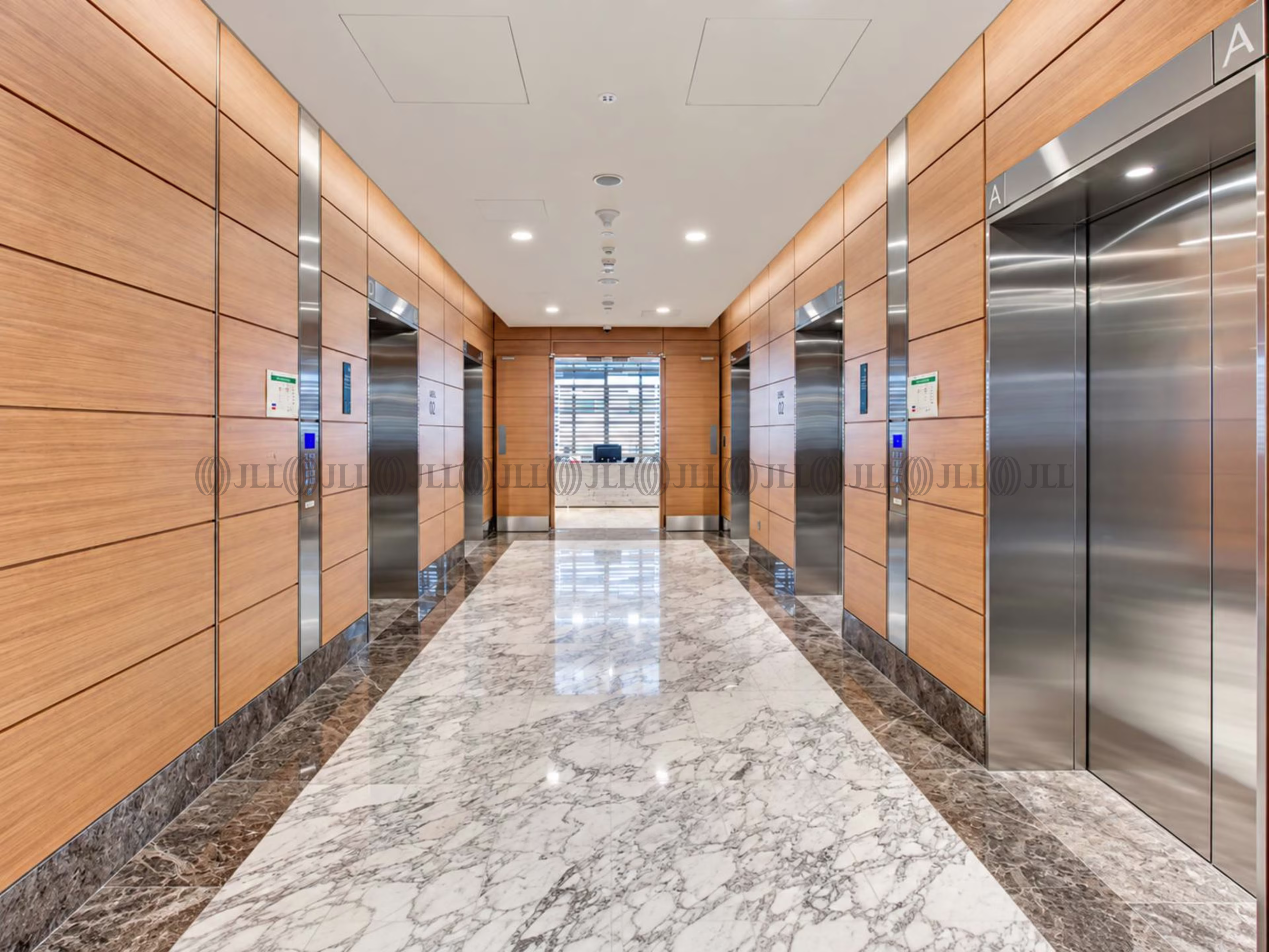 Regus (IWG)