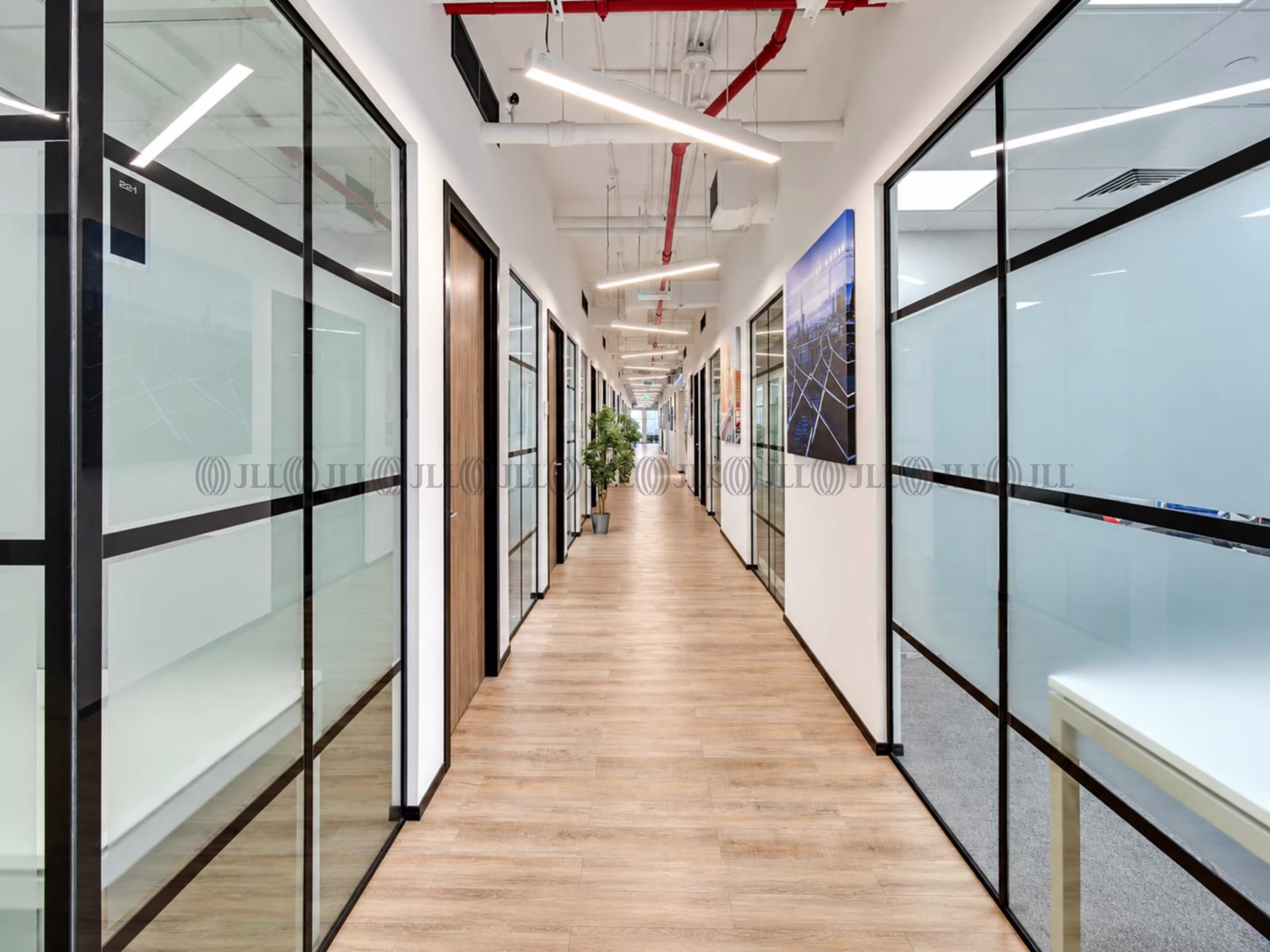 Regus (IWG)
