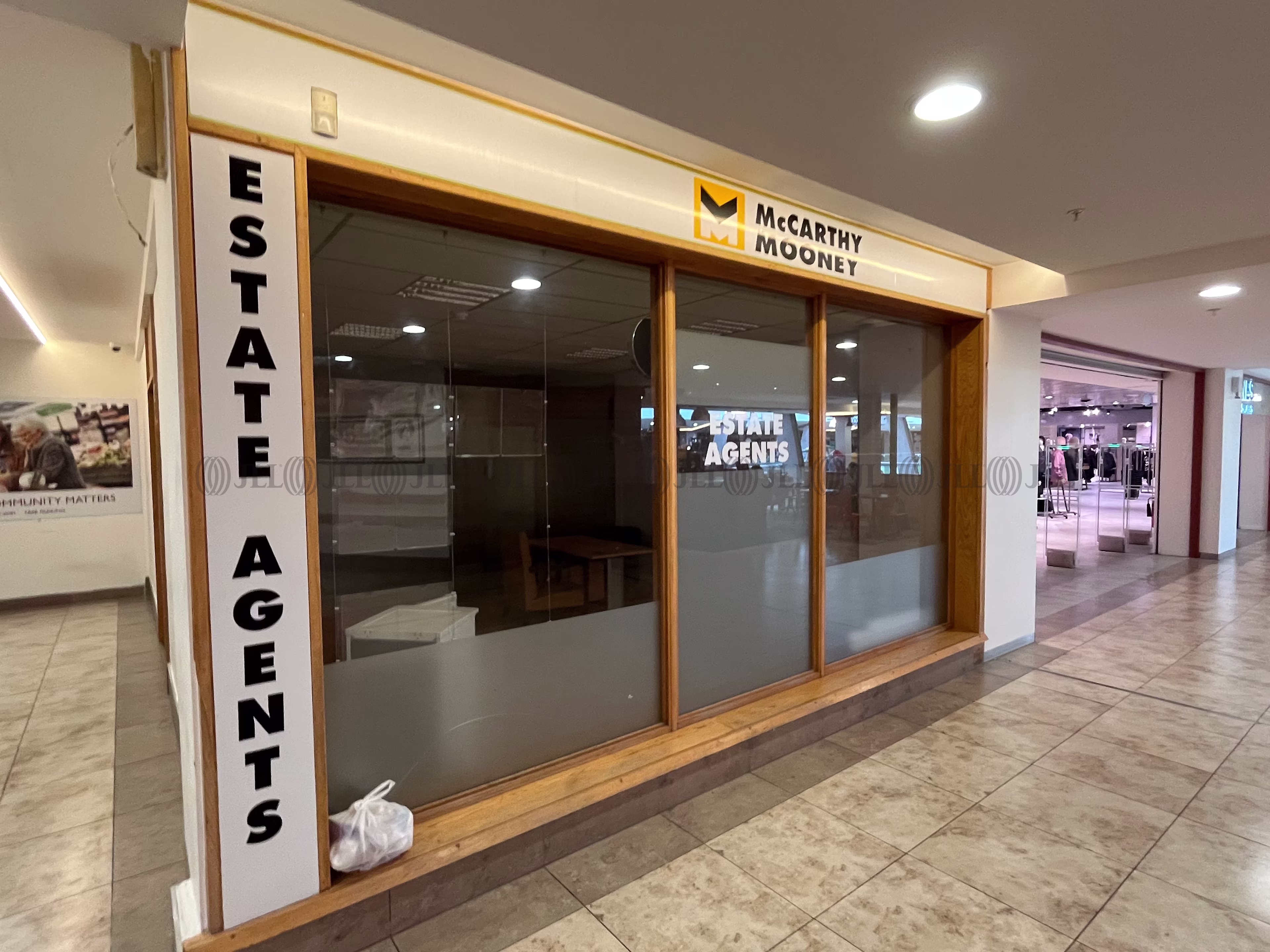 49A Donaghmede Shopping Centre