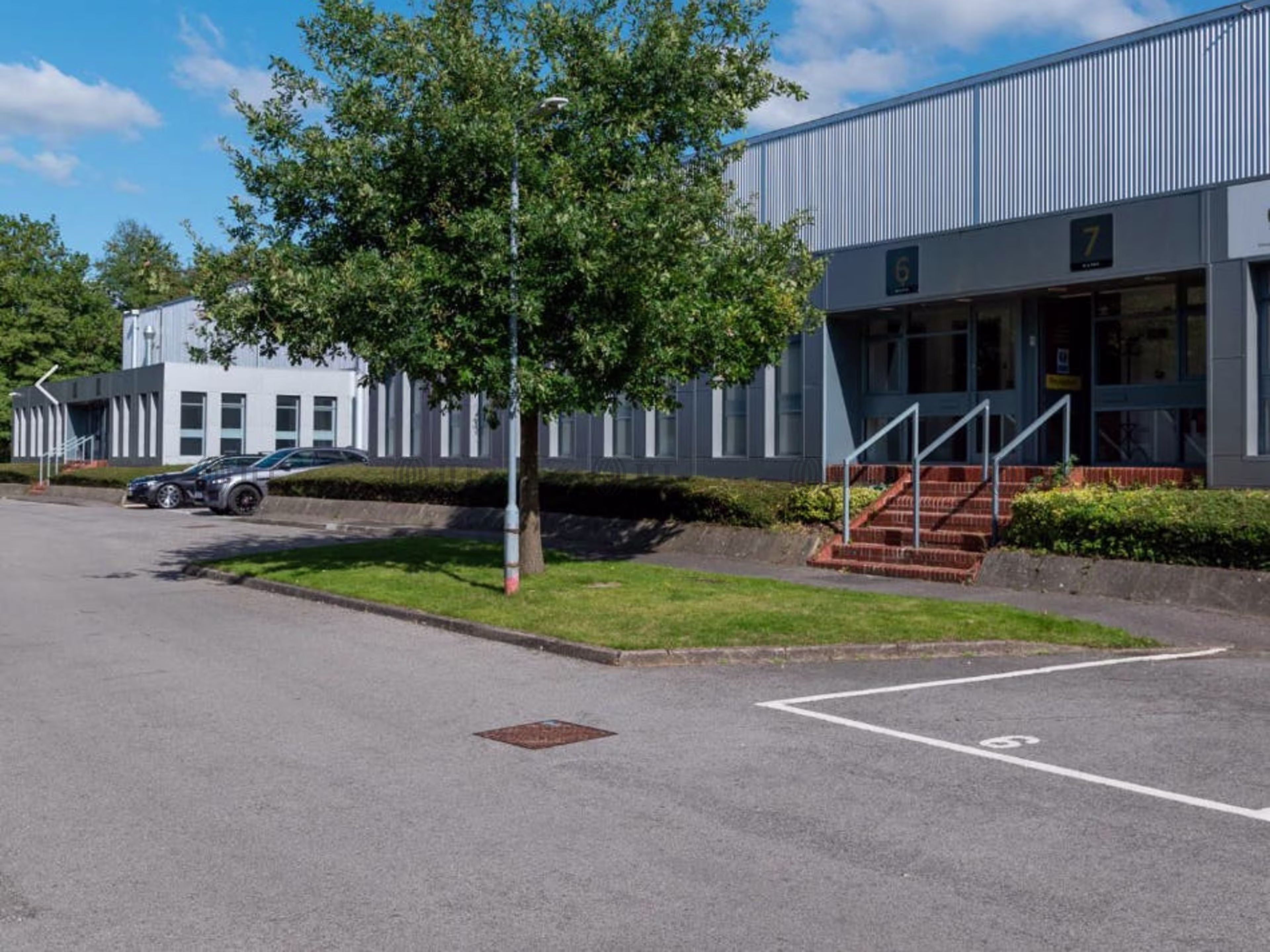Unit 8, Bilton Road