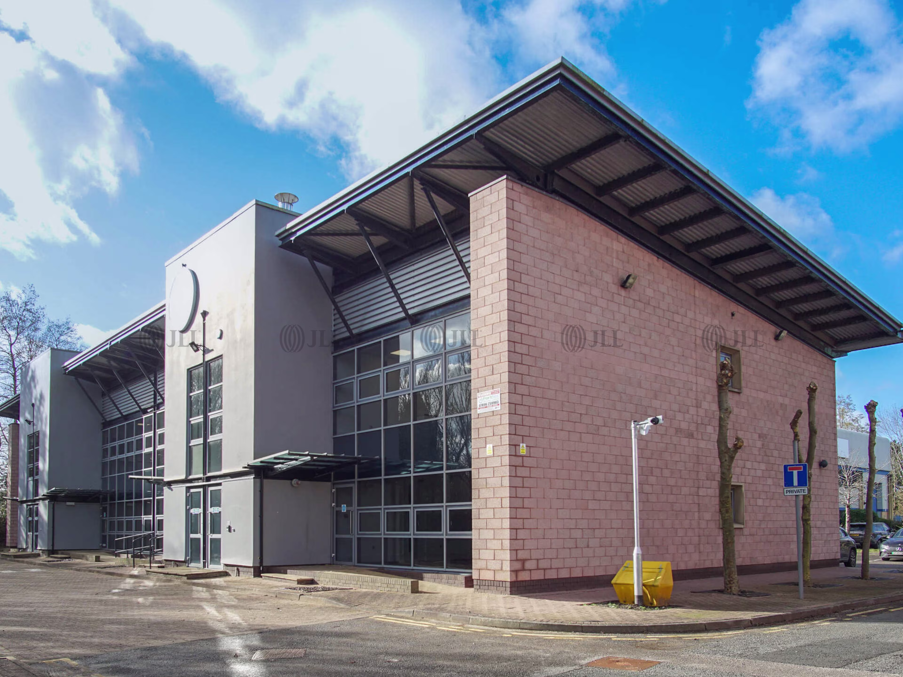 2 Kestrel Court