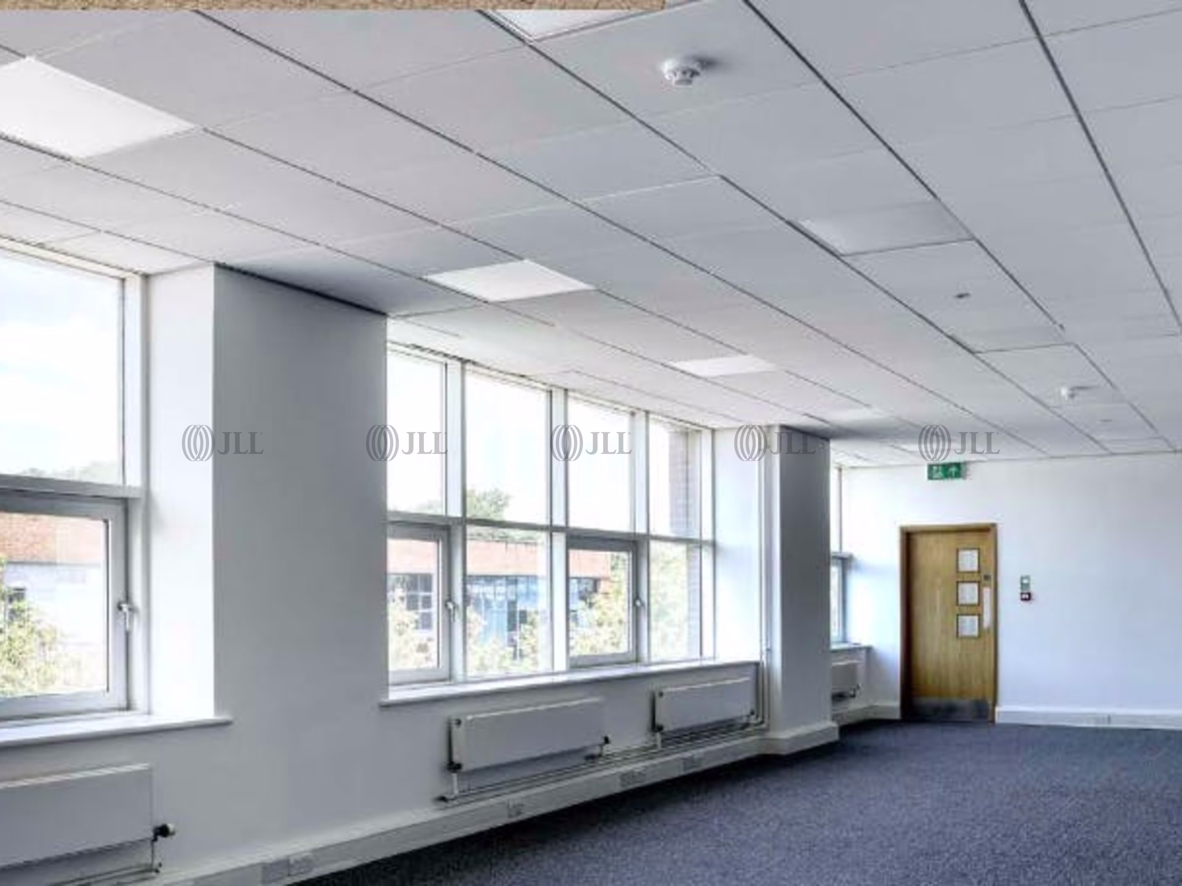 Unit 8, Sterling Centre
