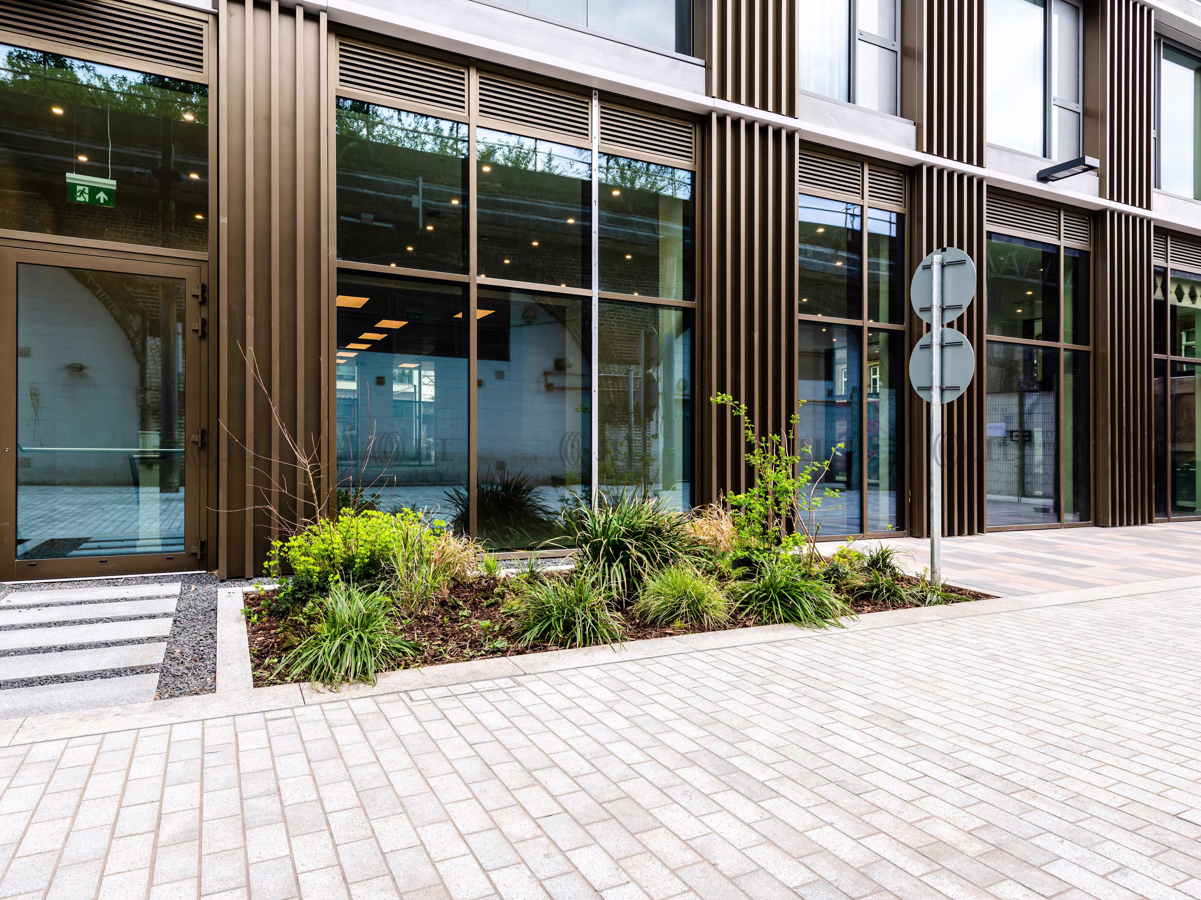 Unit J2, Prince Of Wales Drive