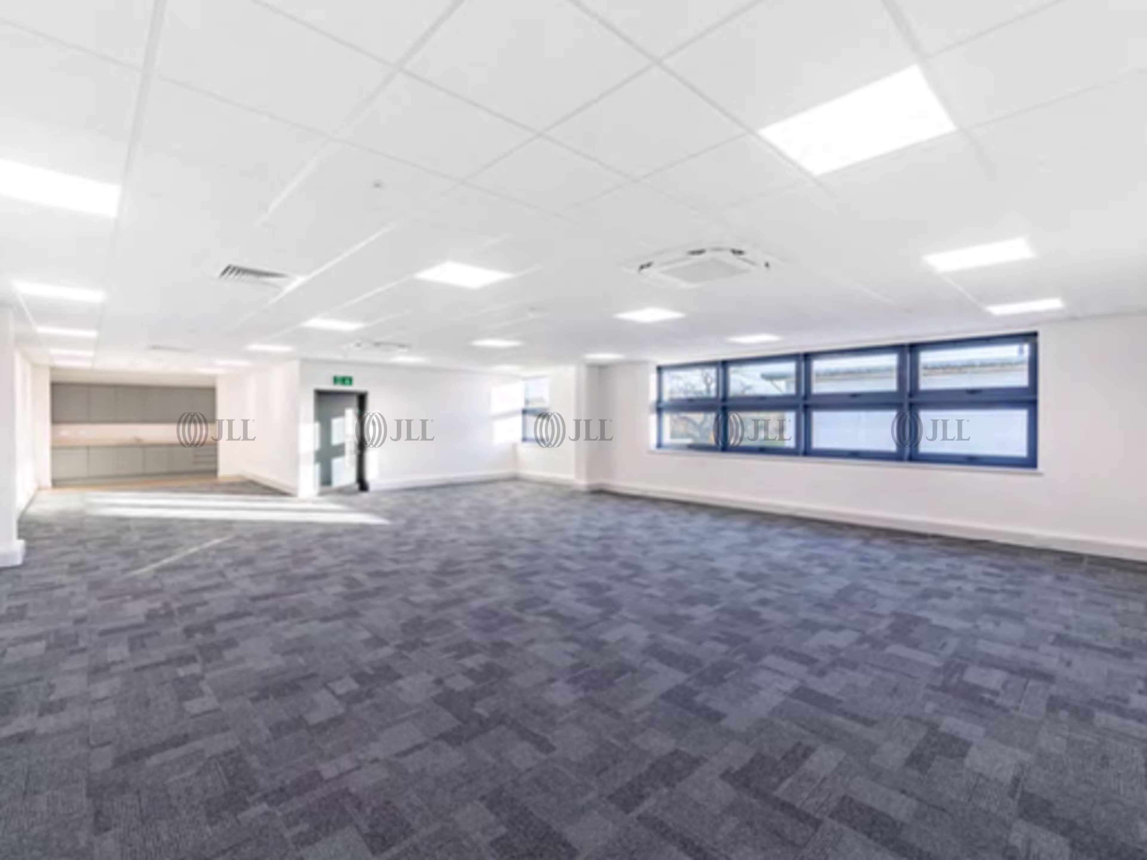 Unit 4, Quadrant Park