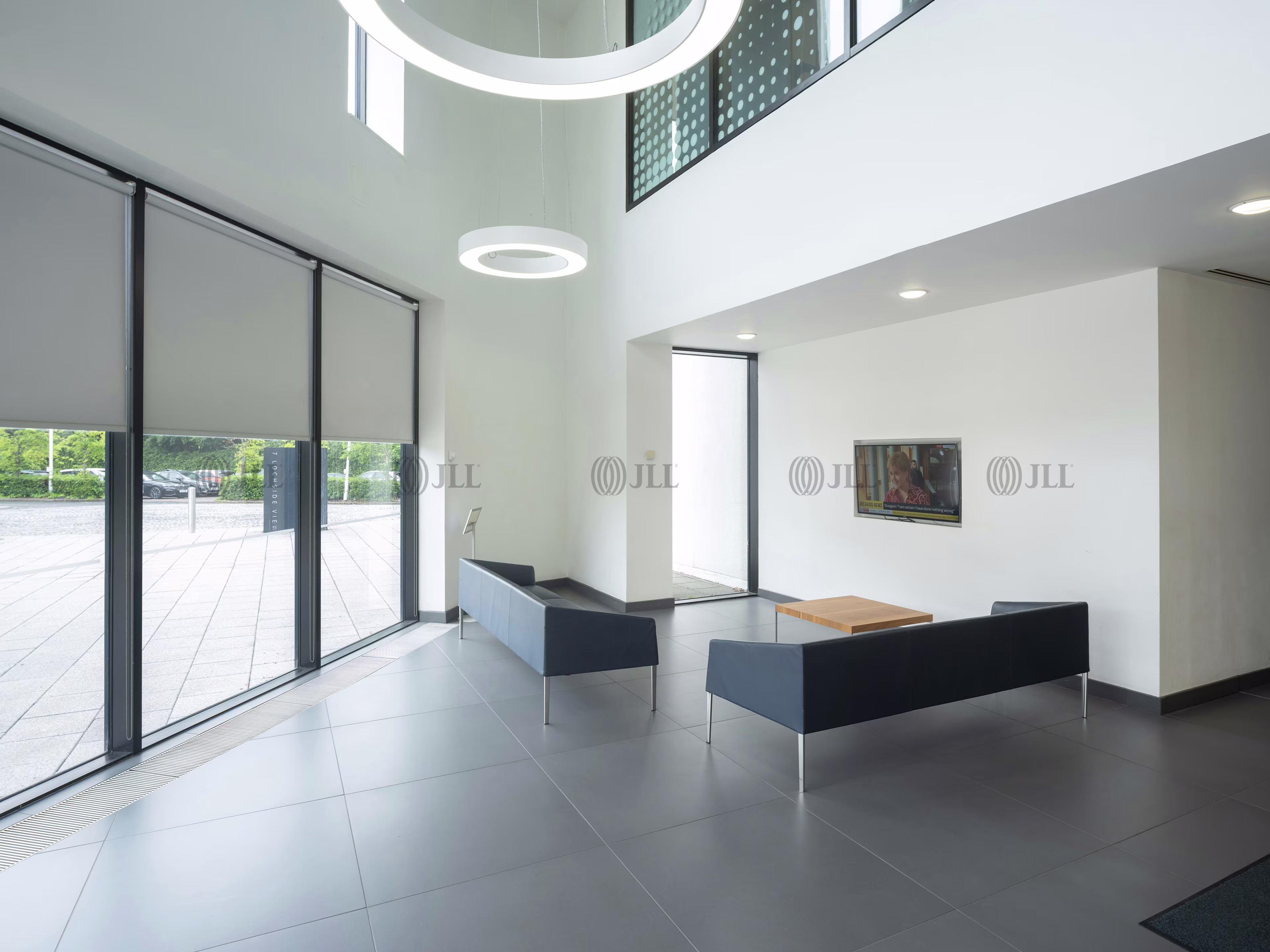 7 Lochside View