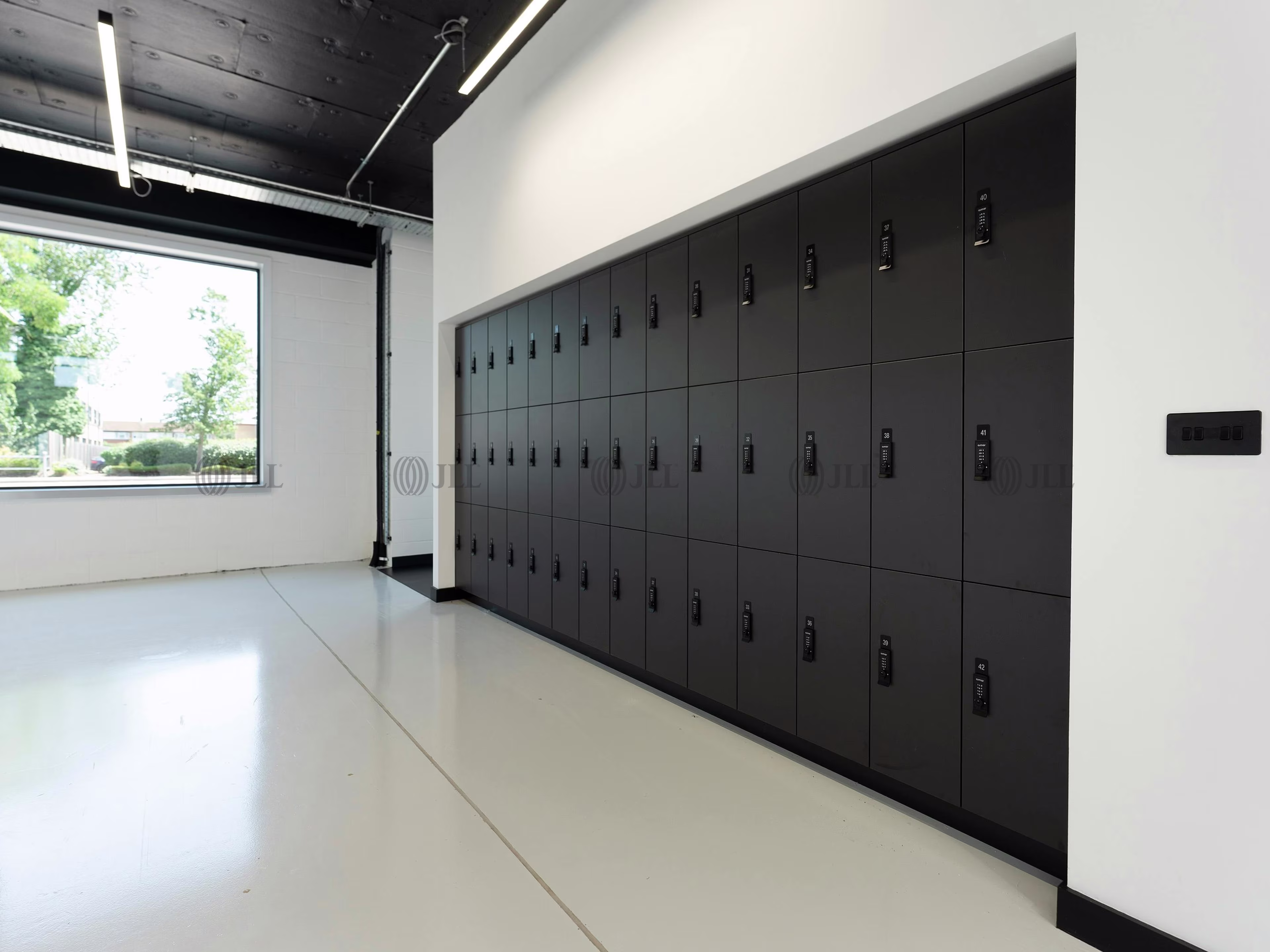 Units E & F, Heathrow West Business Park