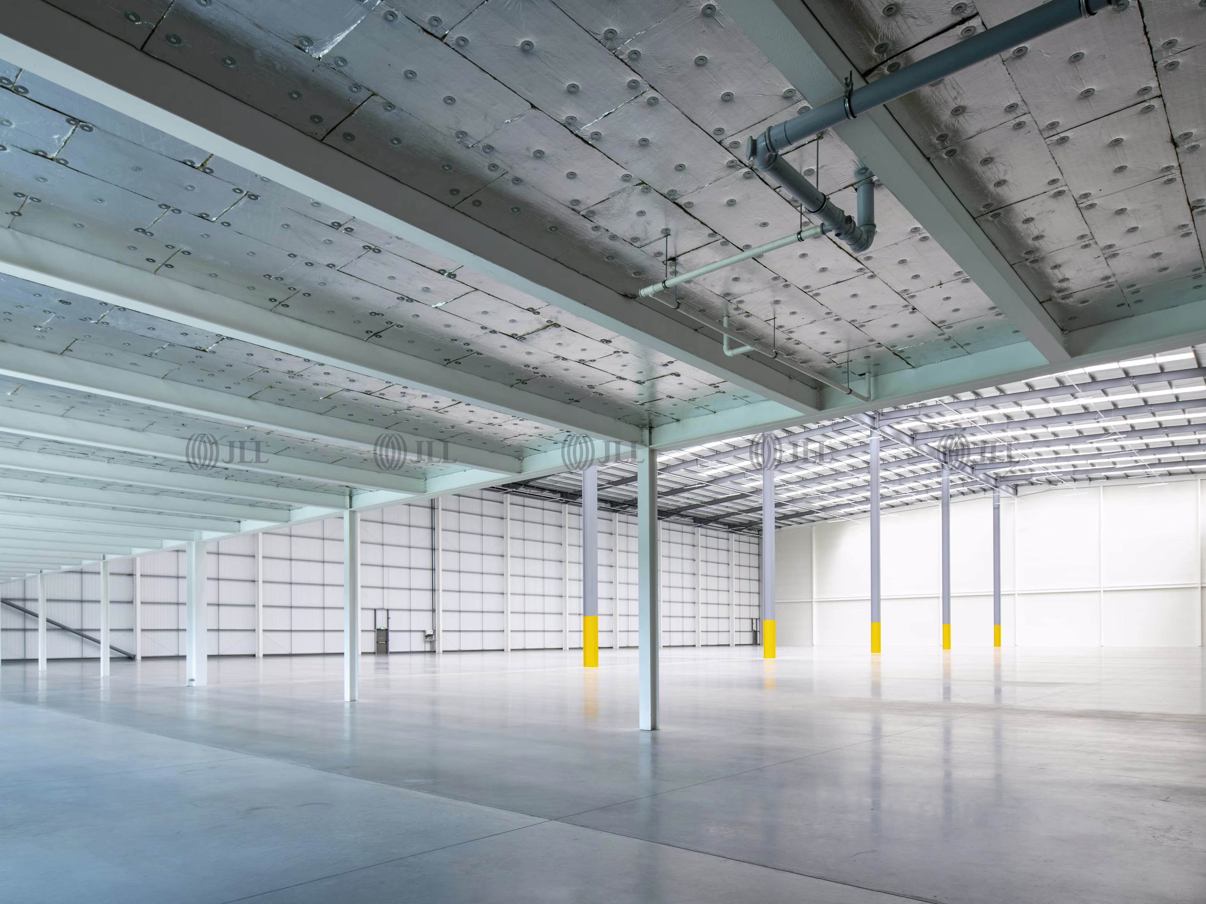 DC4 Prologis Park Beddington
