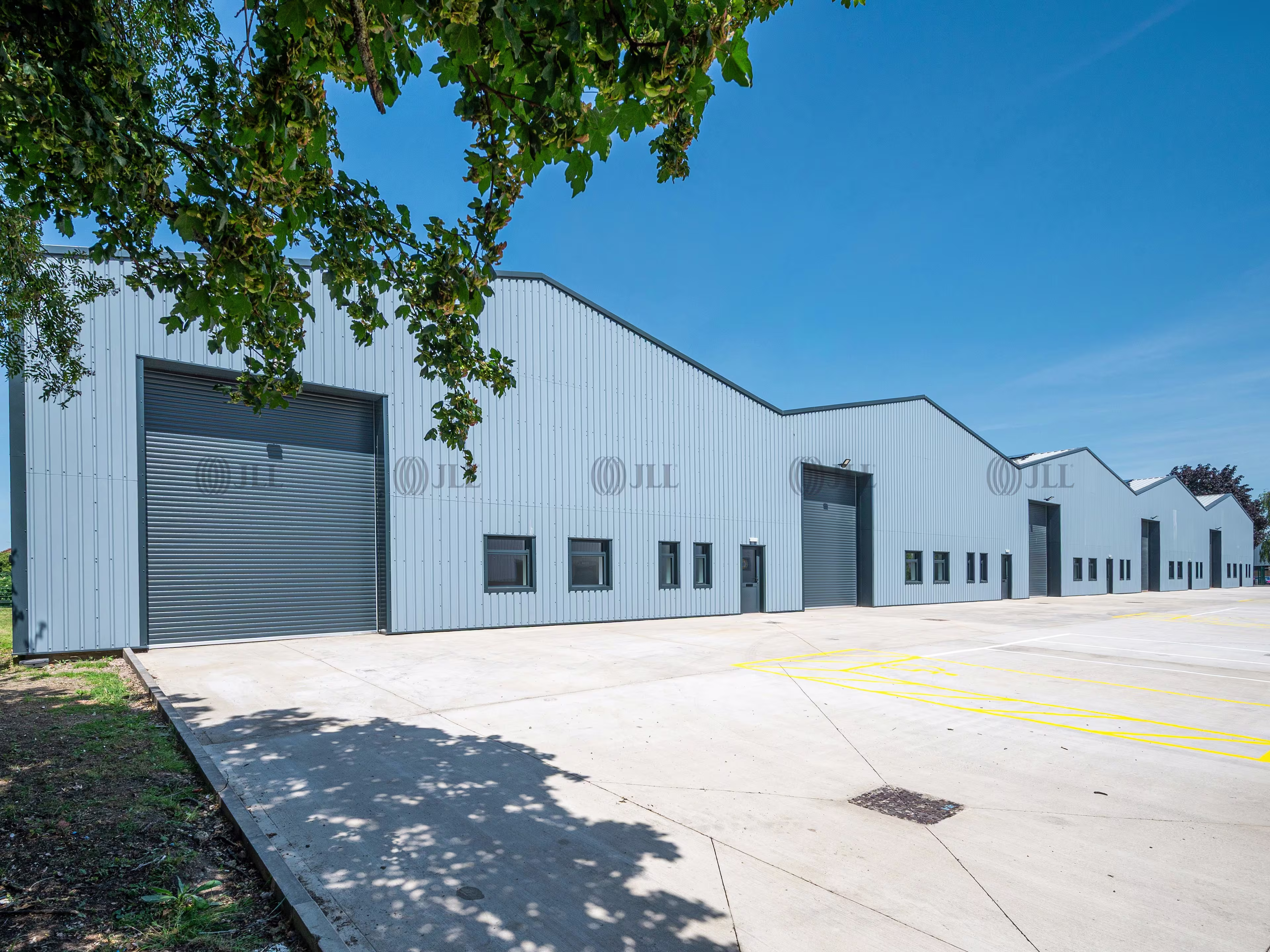 Units 1, 2 & 3 Bicester Road Industrial Estate
