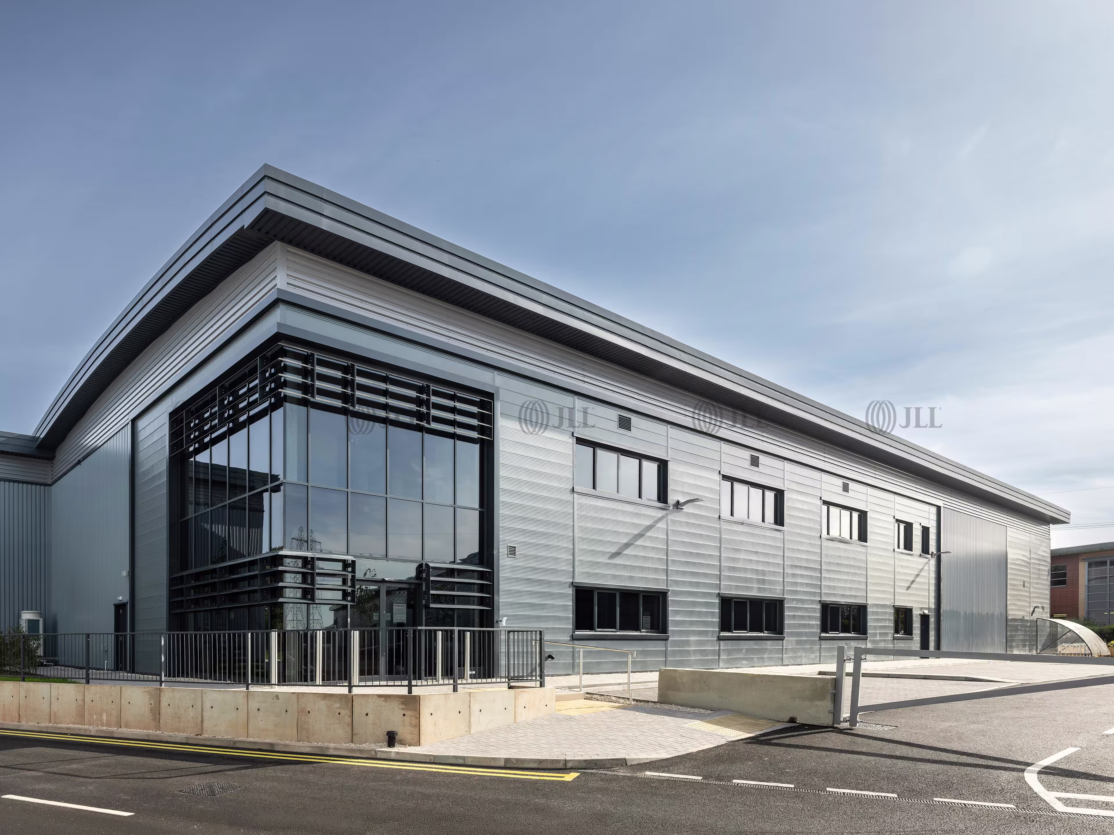 Axis 5 @ Lichfield South