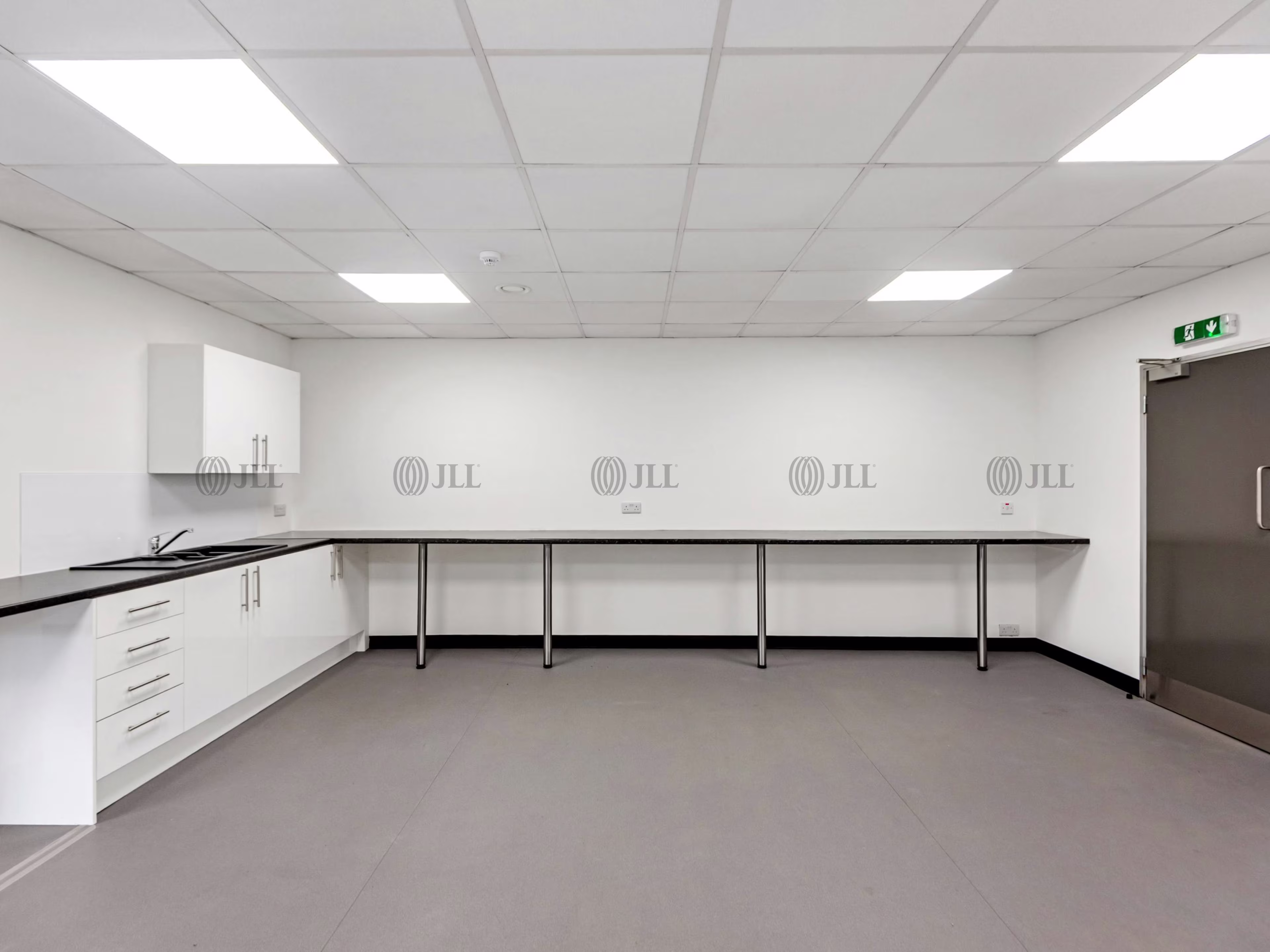 Unit 10-11, A1 Industrial Estate