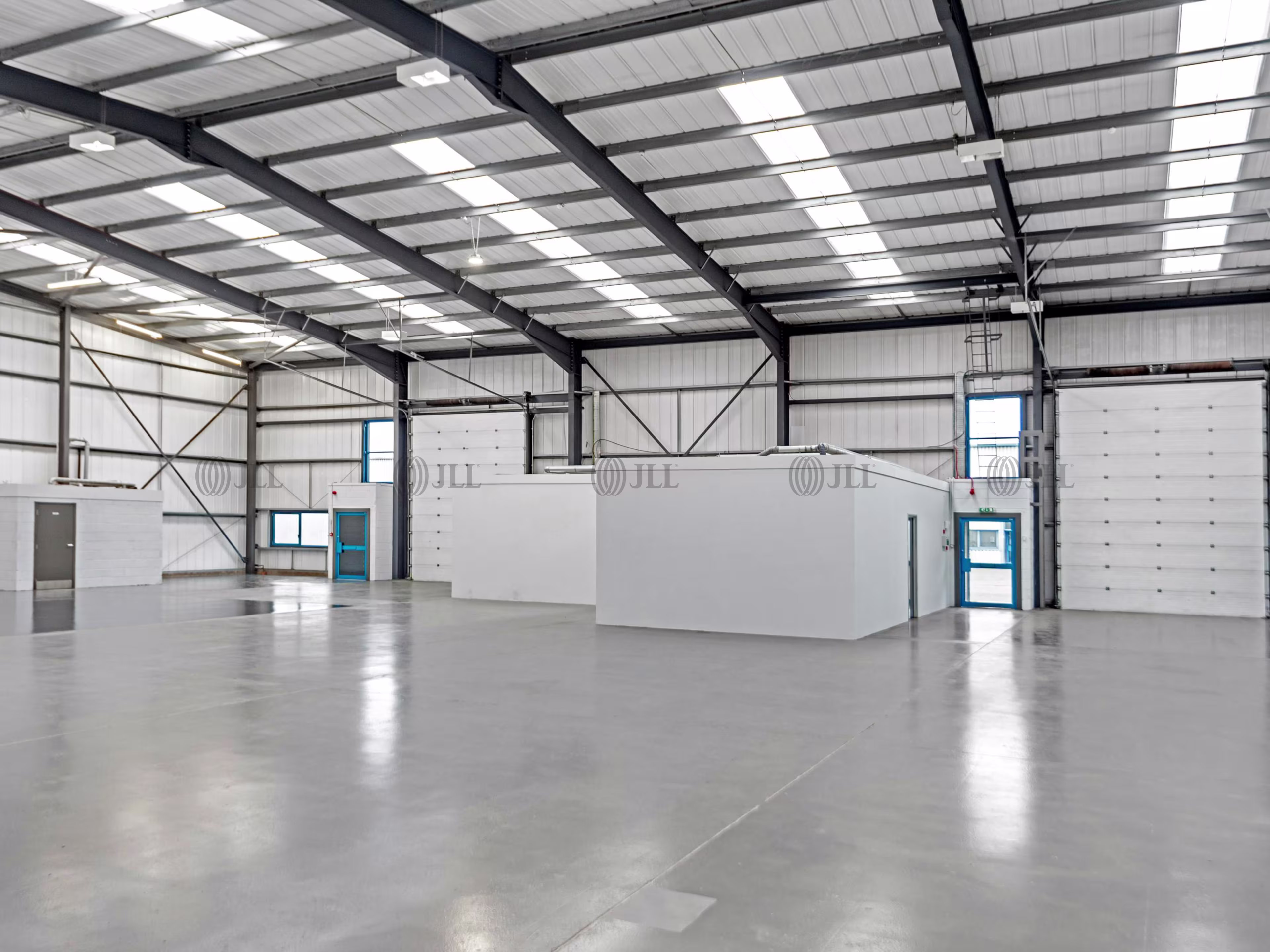 Unit 10-11, A1 Industrial Estate