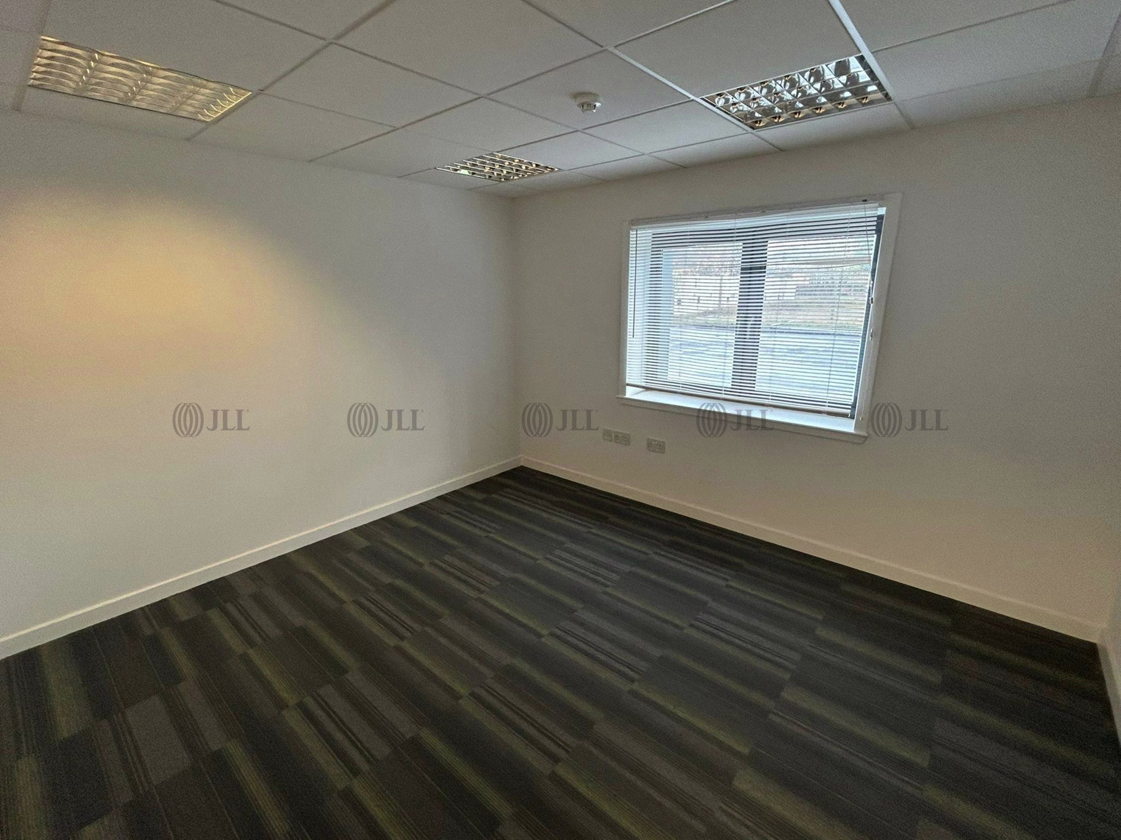 Unit L1-2B Westway, Glasgow Airport