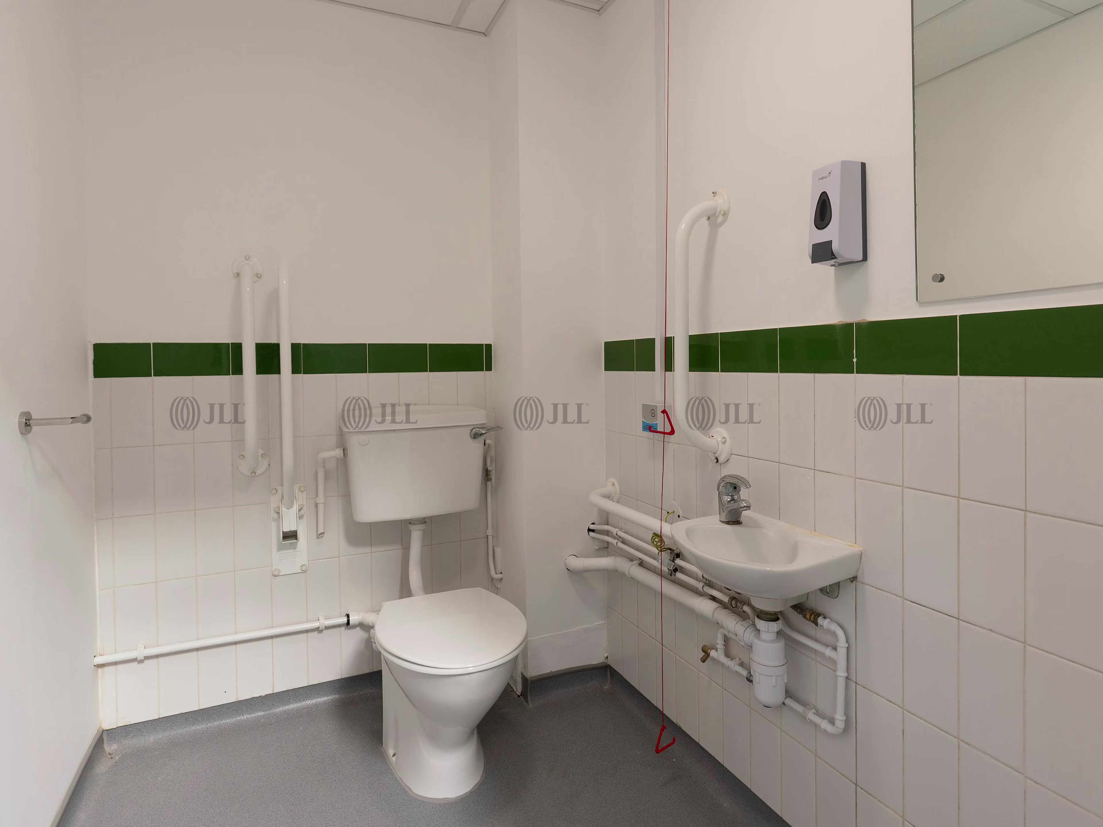 Unit 40, Raynham Road