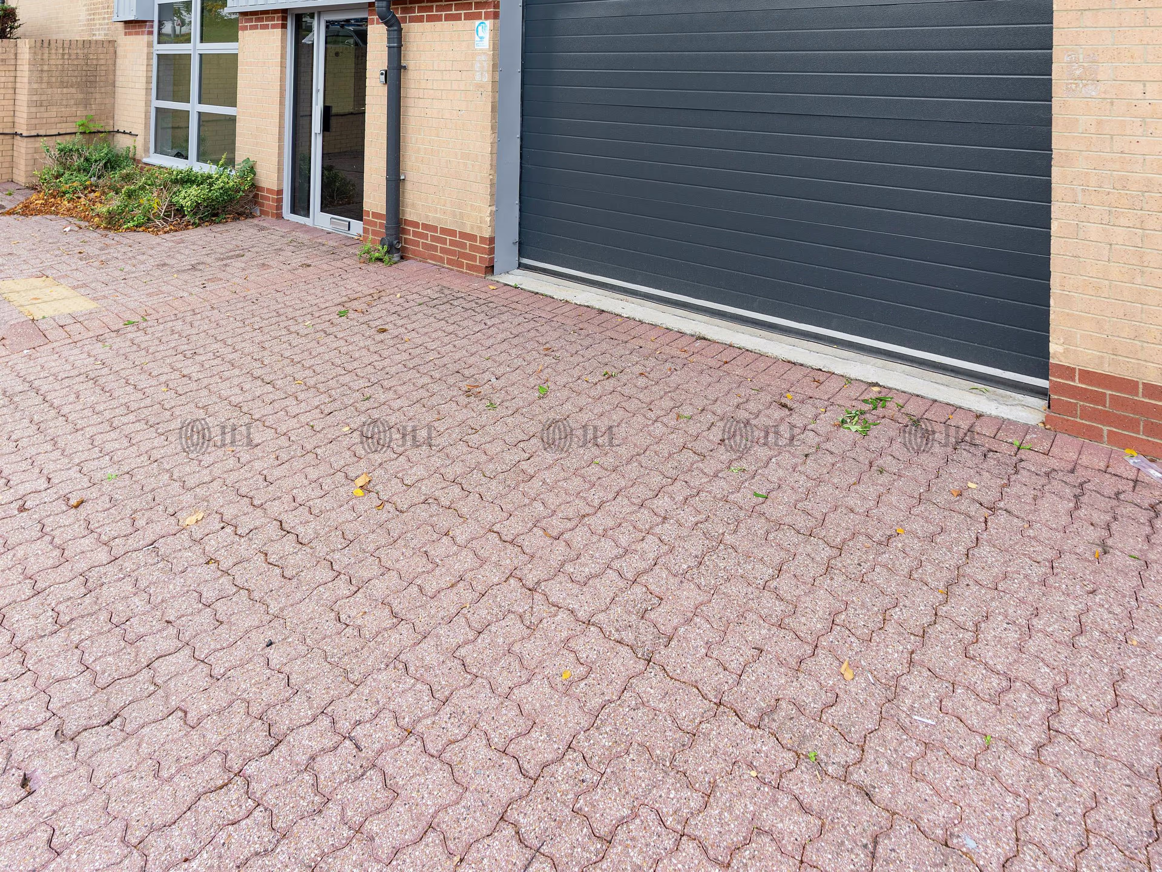 Unit 39, Raynham Road