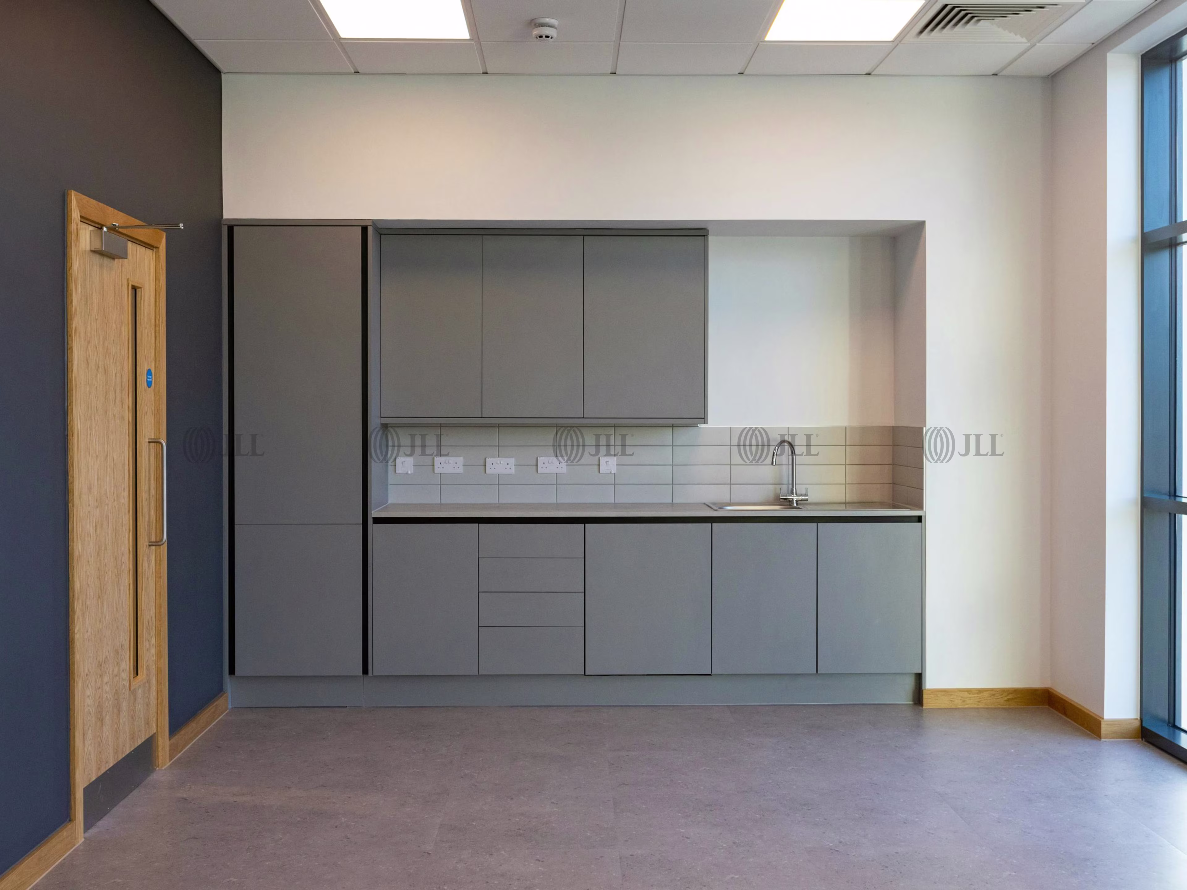14A Indurent Park Gloucester