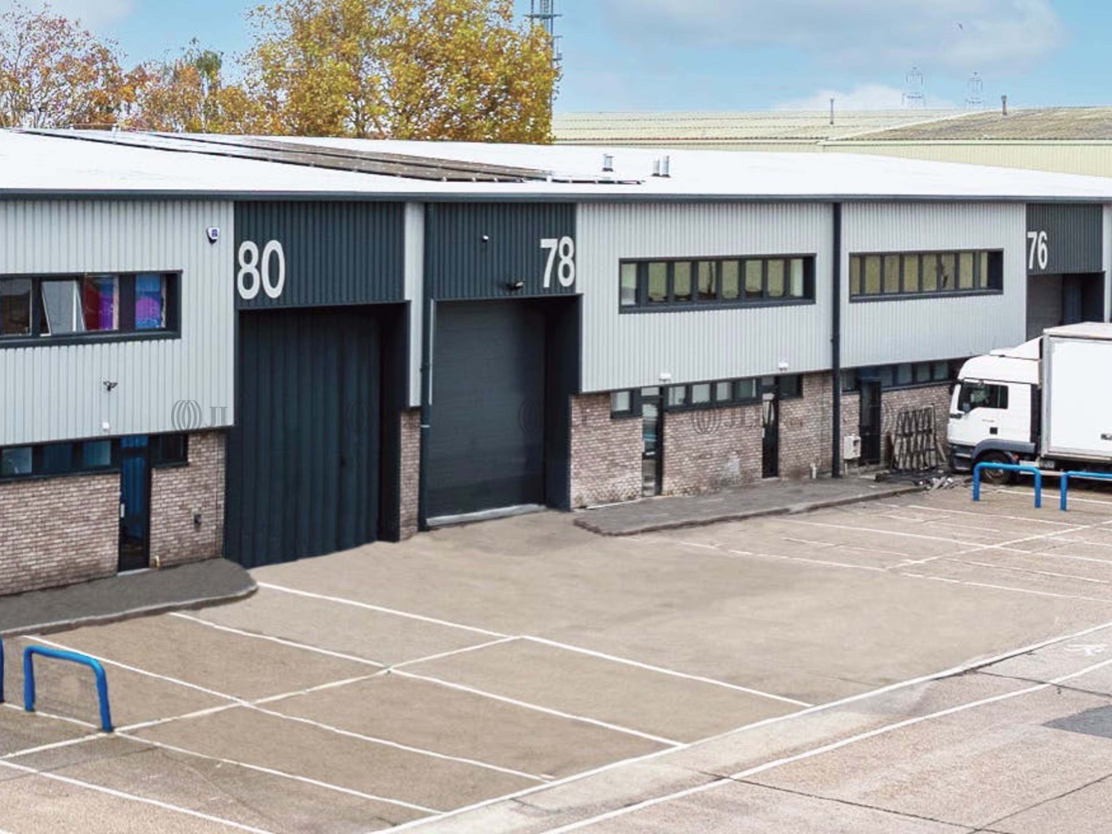 Unit 78, Roding Road