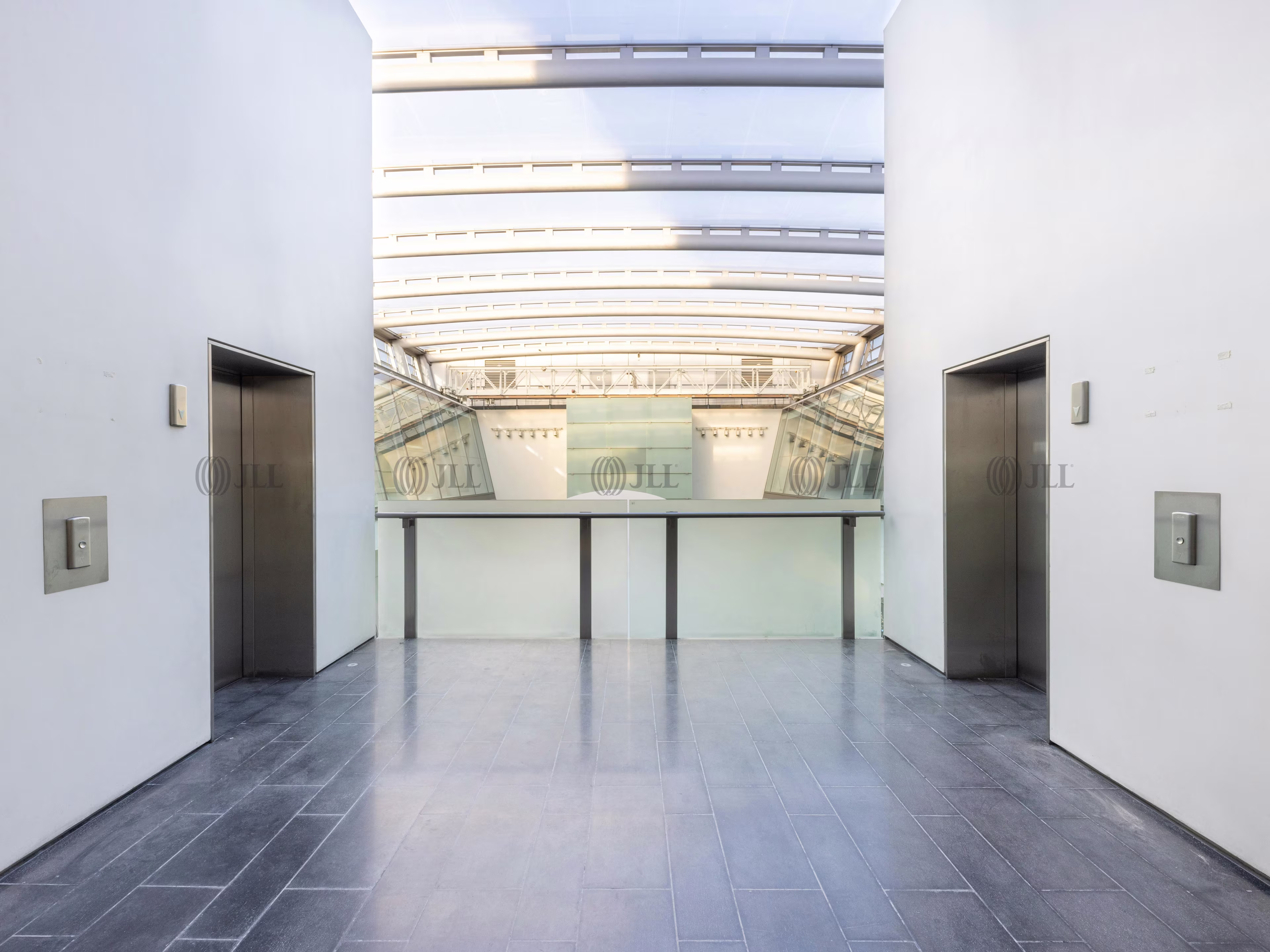 Victoria House - Labs