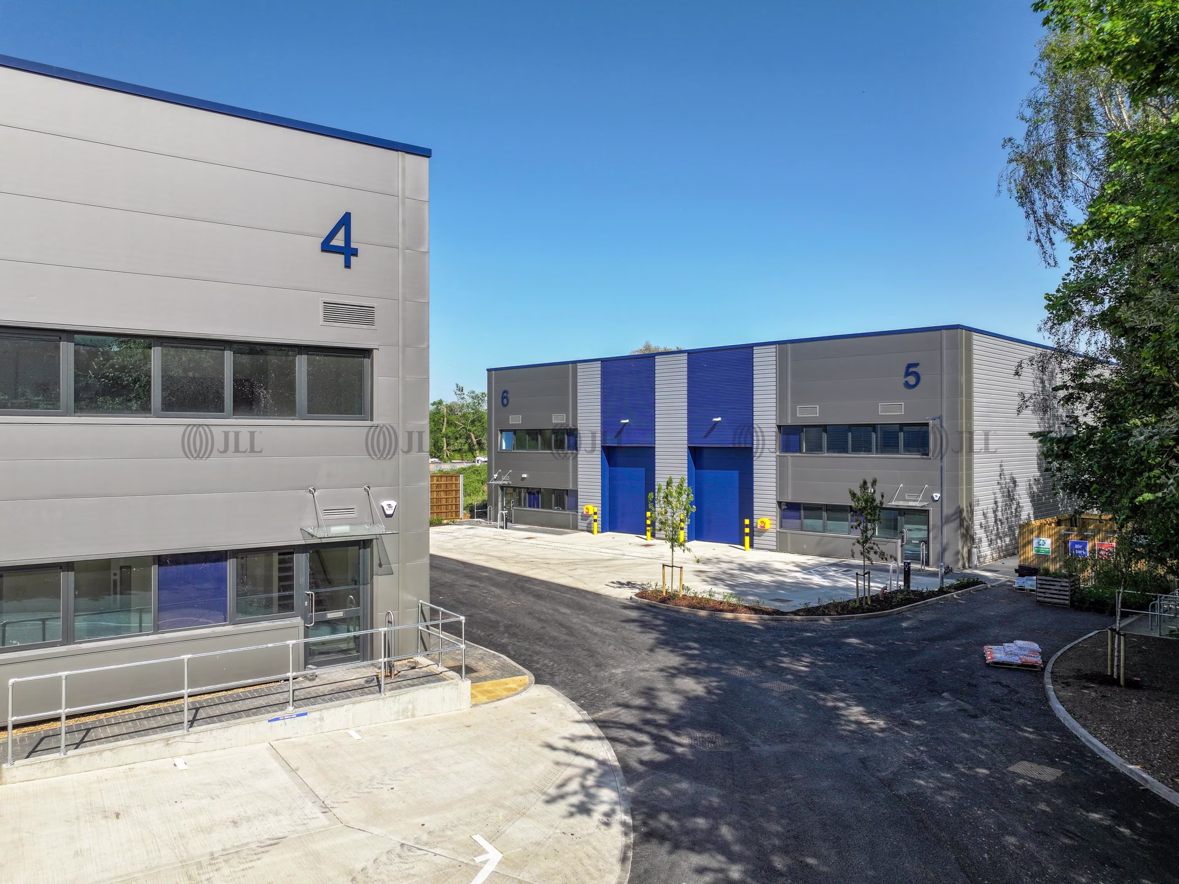 Unit 5, Bassett Park