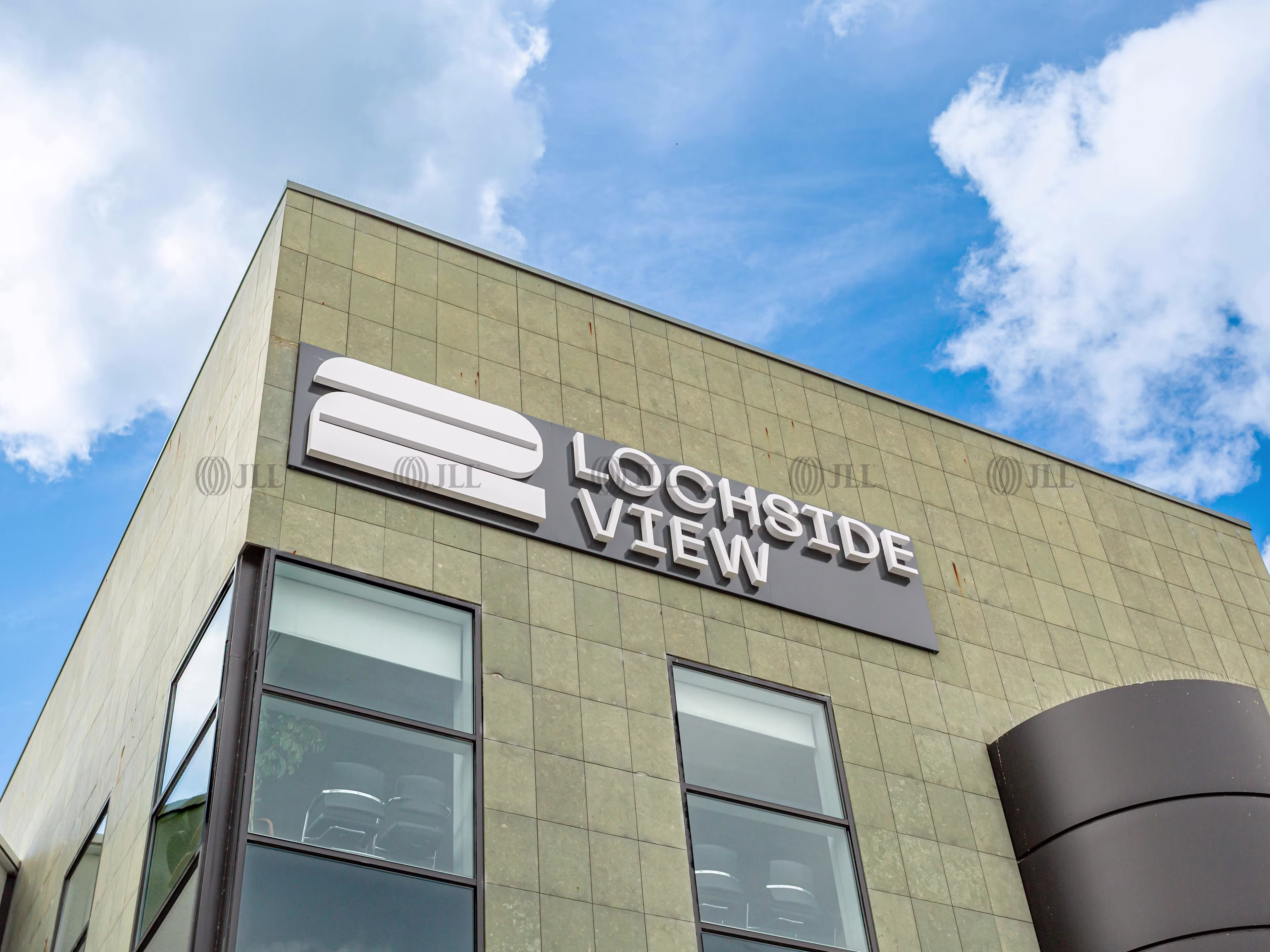 2 Lochside View