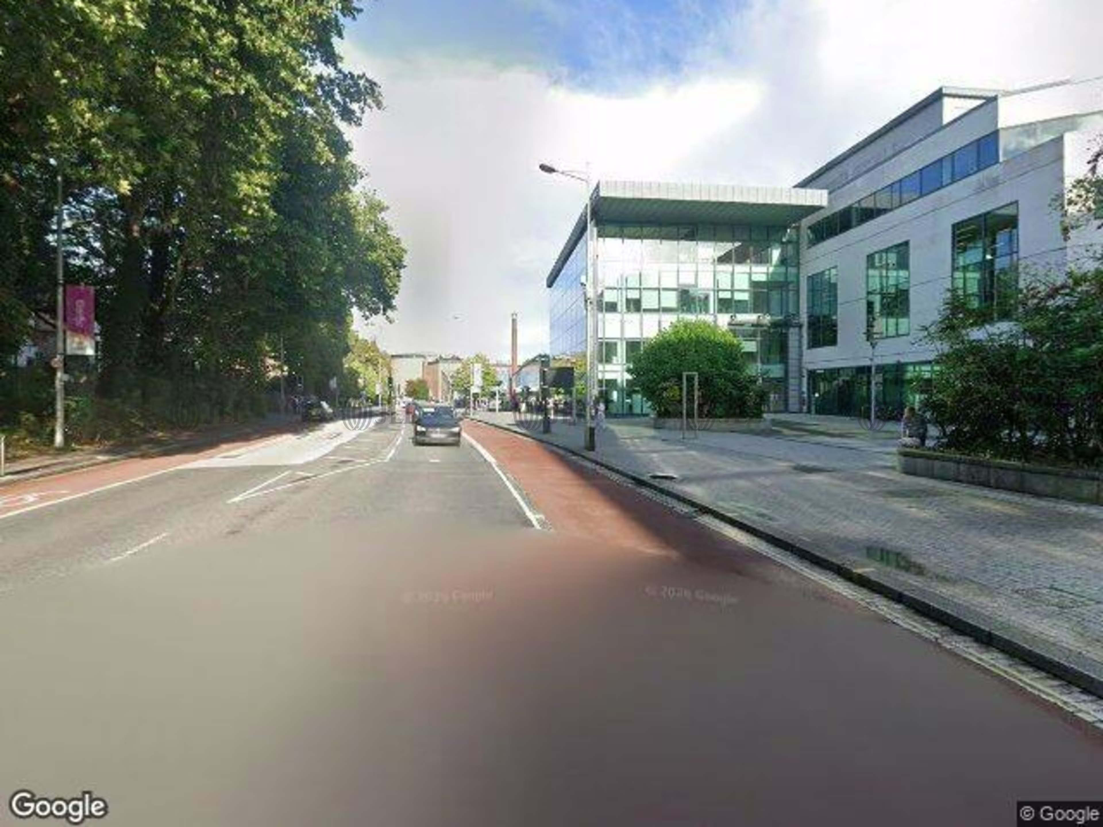 1 College Square