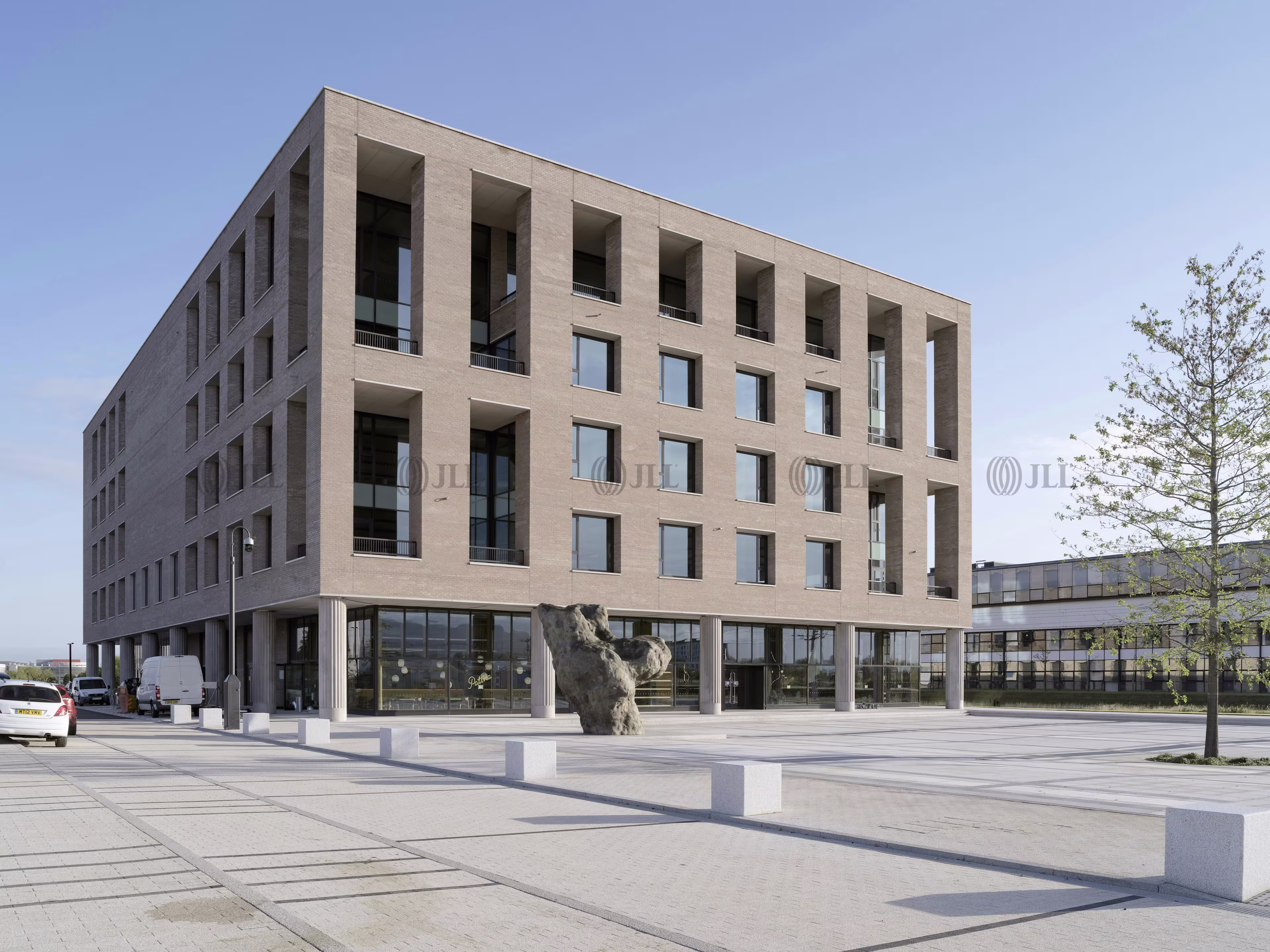 1 New Park Square