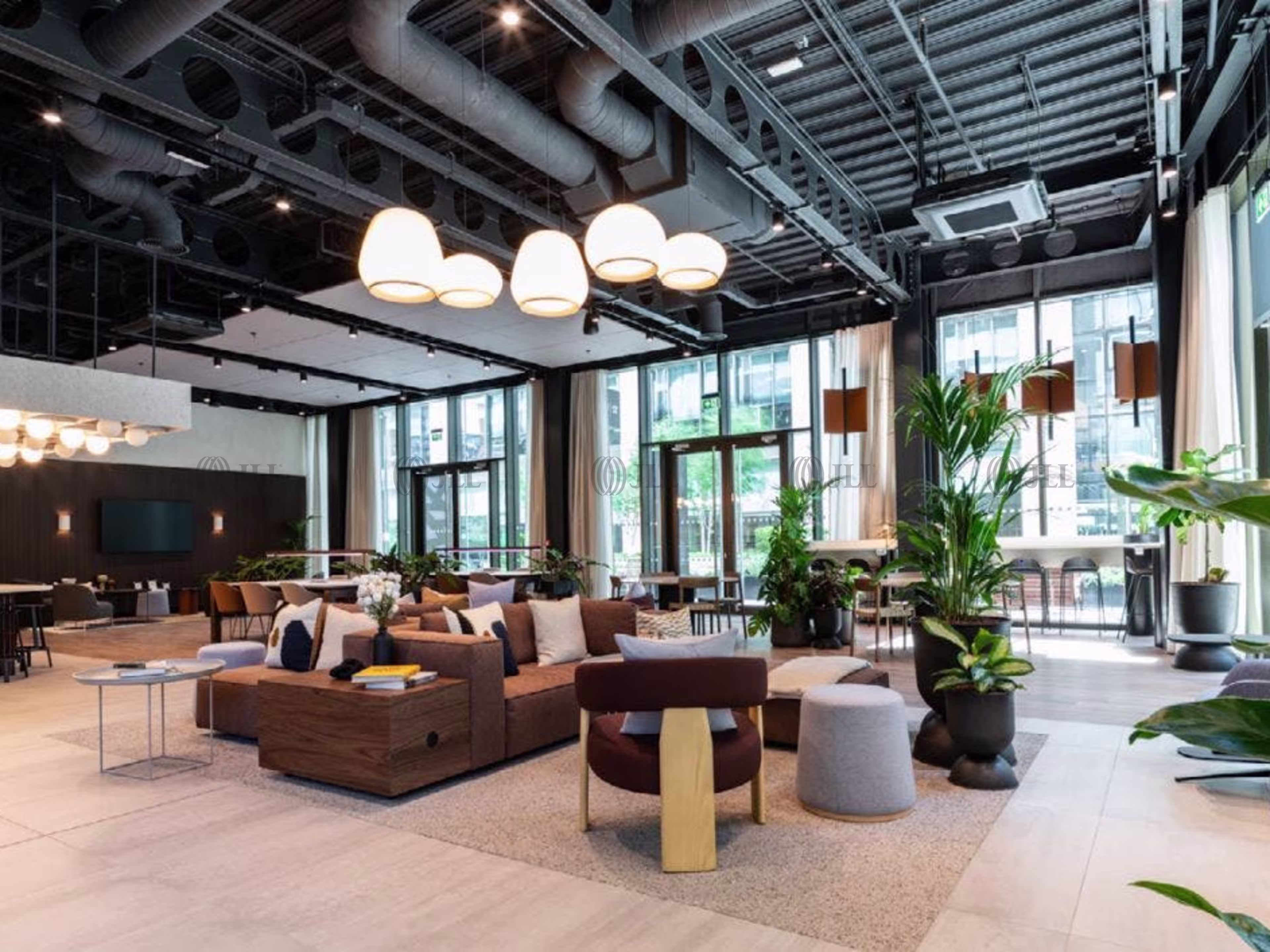 12C Wellington Place