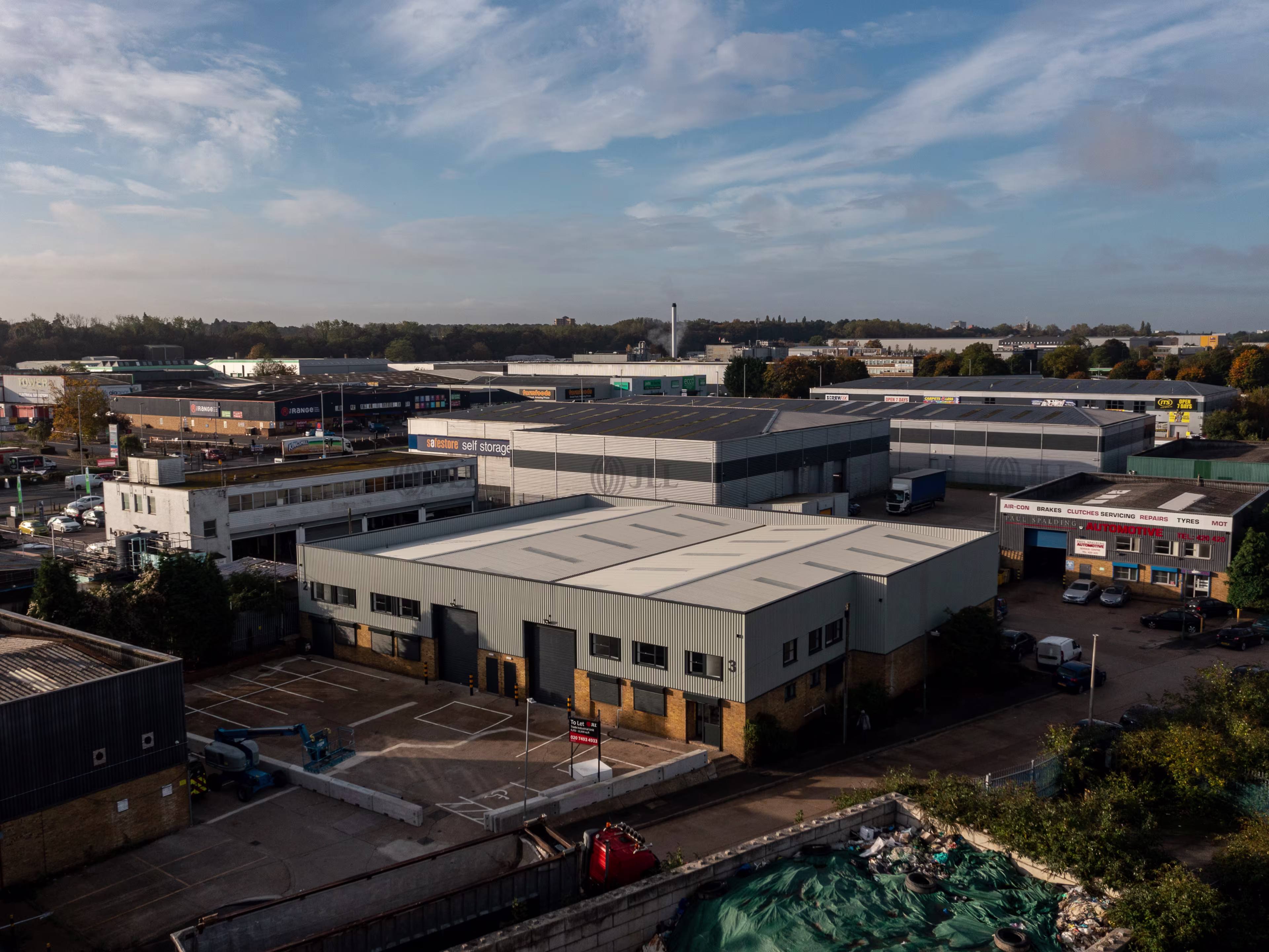 Units 2-3, Pasadena Trading Estate