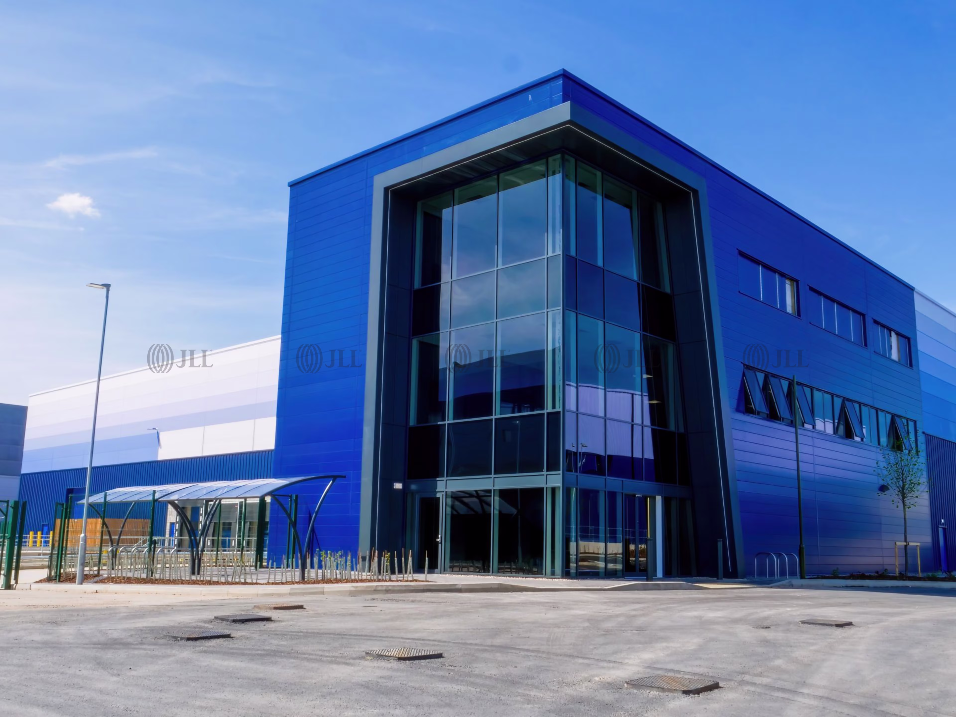 G-Hub 96, Crawley
