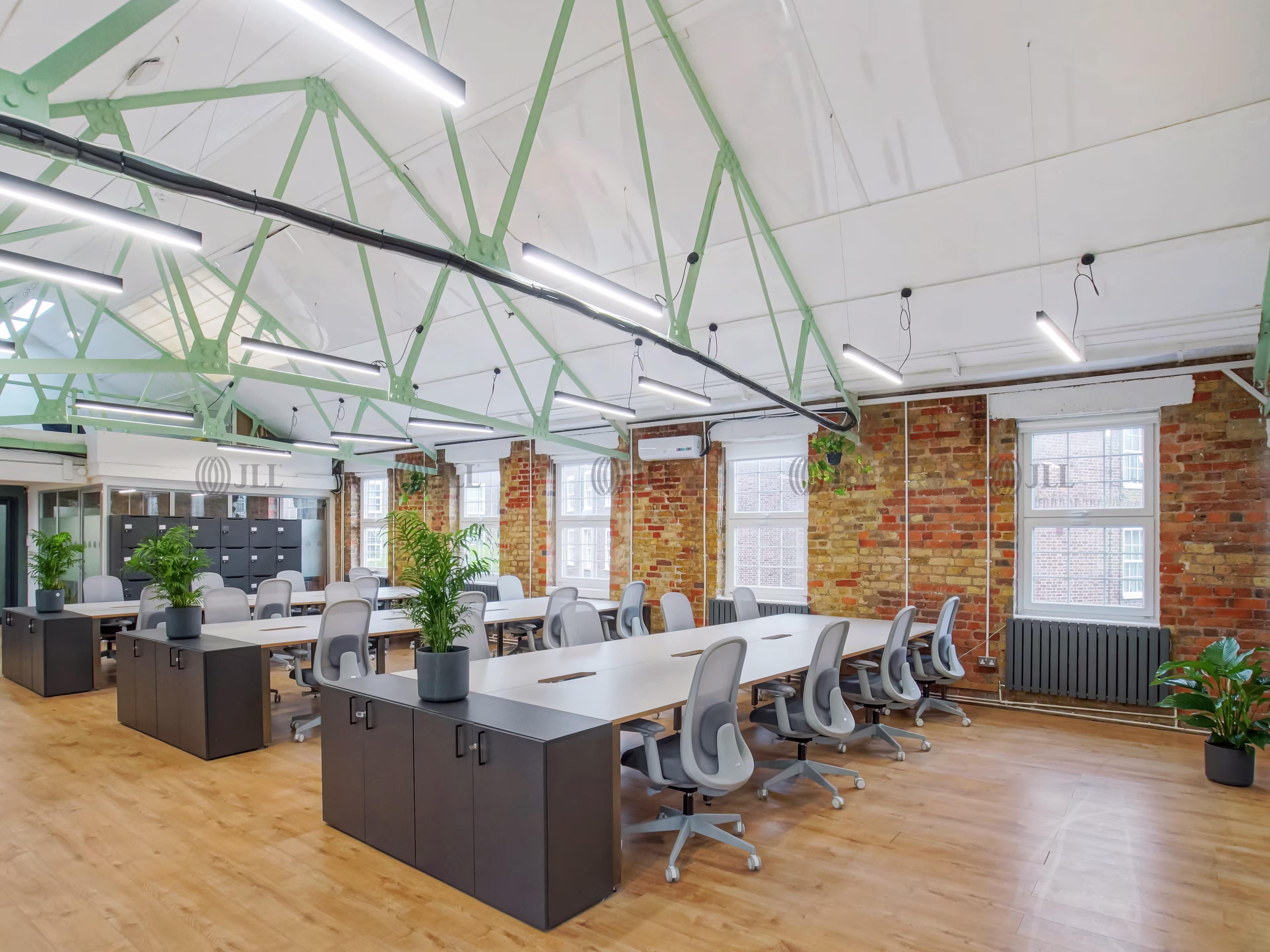 1-2 Silex Street