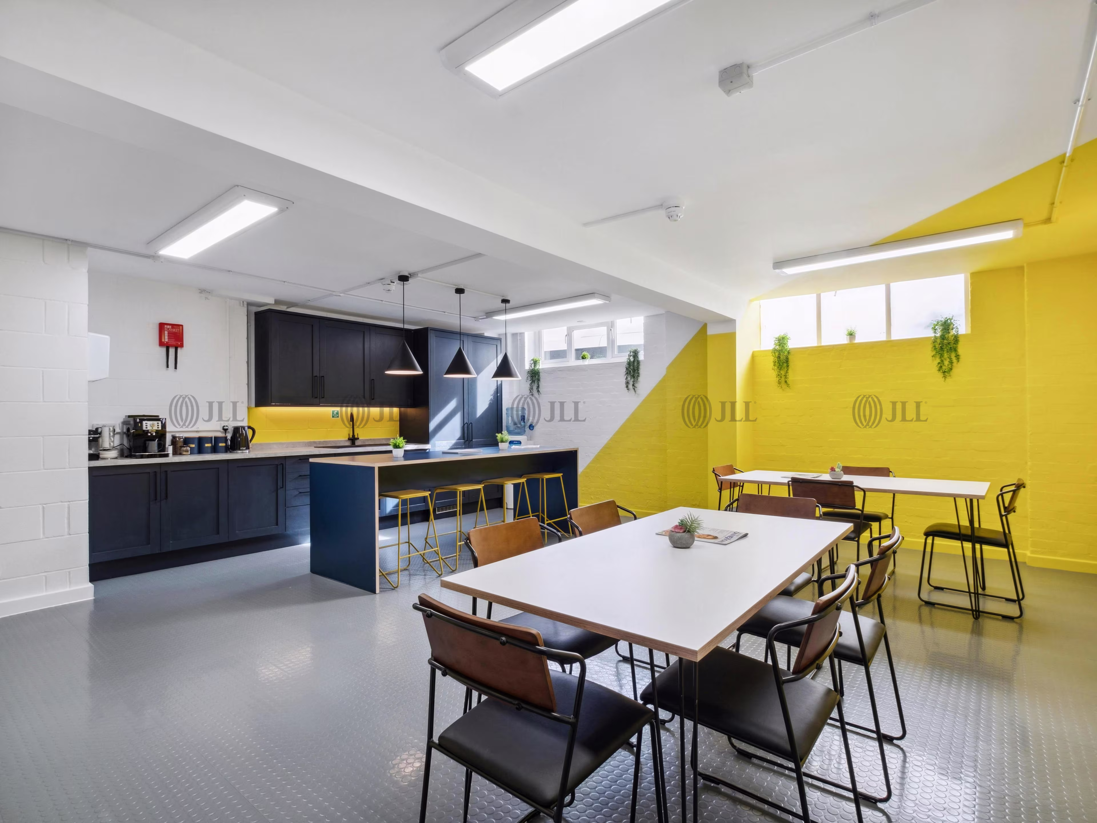 Earlsfield Business Centre