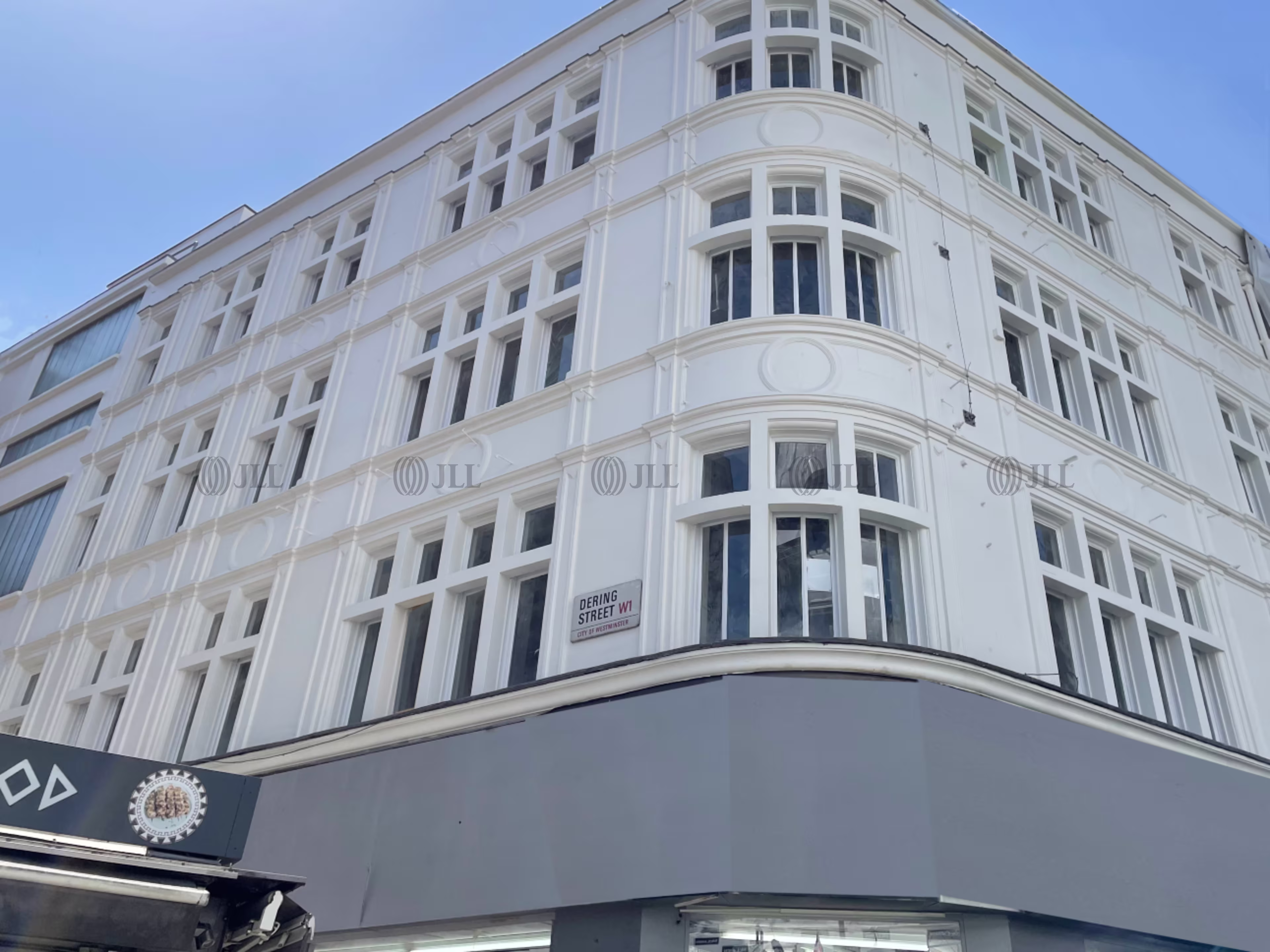 321 Oxford Street