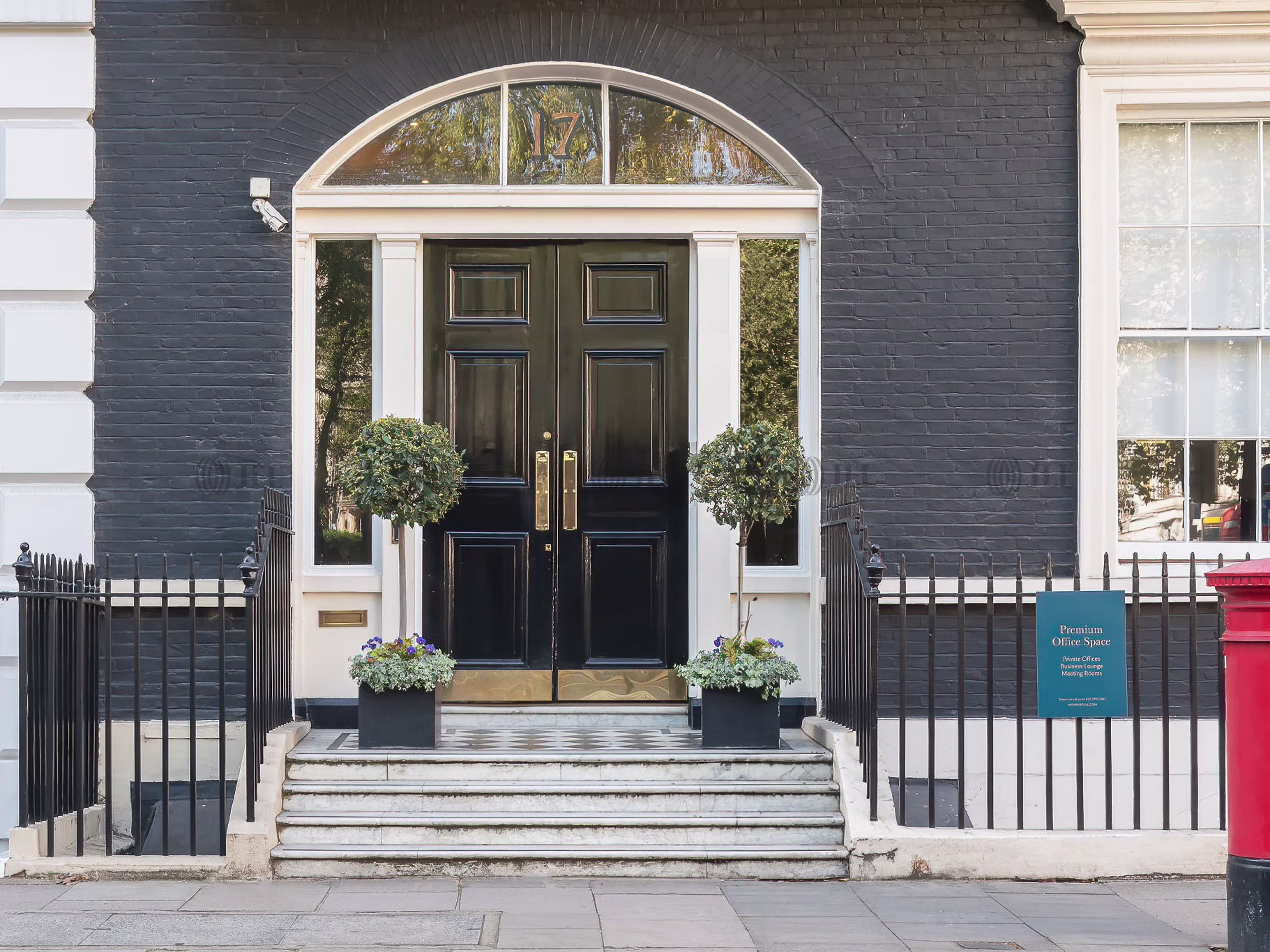 17 Cavendish Square